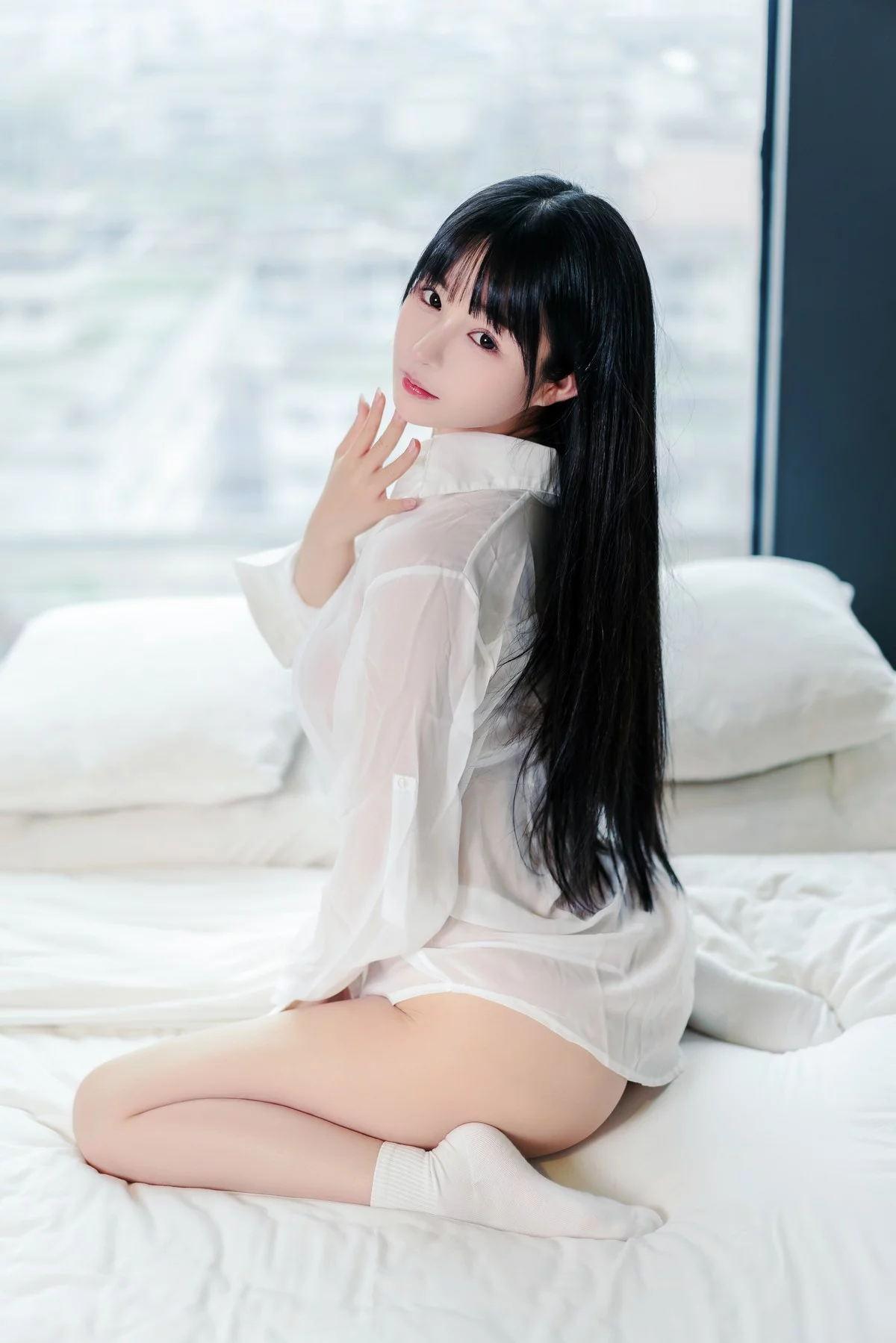 网络美女桜井宁宁男友衬衫主题私房床上半脱露性感白色三点式内衣完美诱惑写真49P