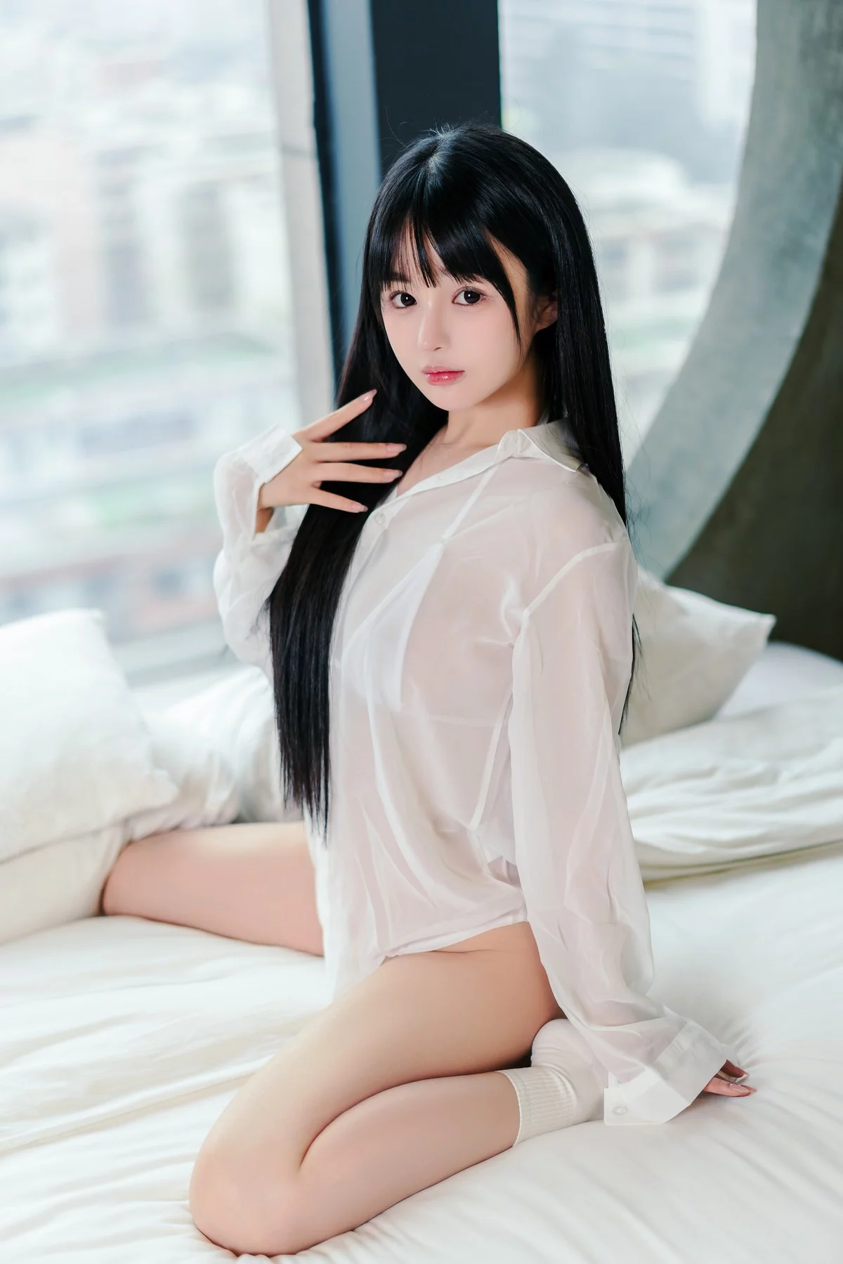 网络美女桜井宁宁男友衬衫主题私房床上半脱露性感白色三点式内衣完美诱惑写真49P