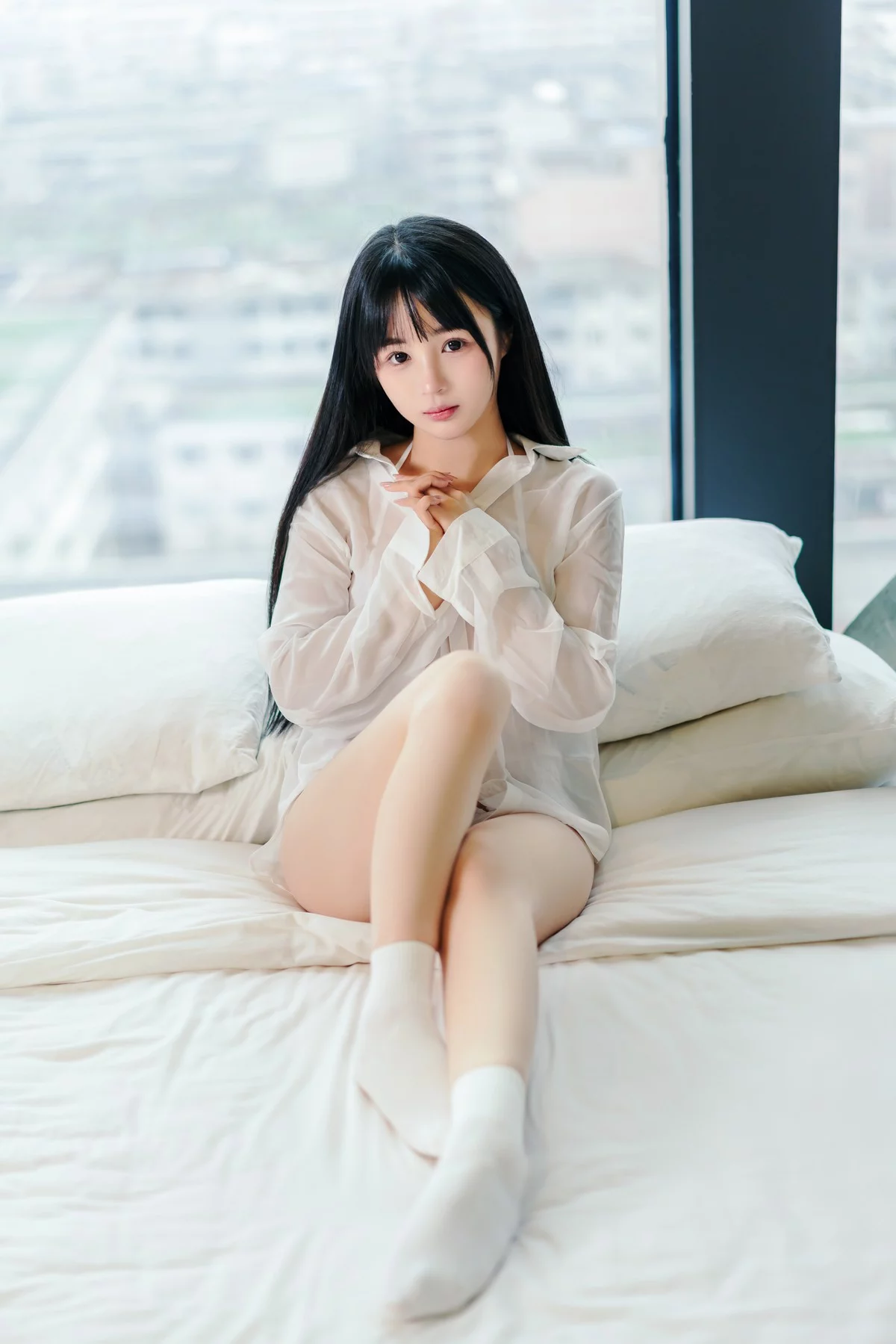 网络美女桜井宁宁男友衬衫主题私房床上半脱露性感白色三点式内衣完美诱惑写真49P