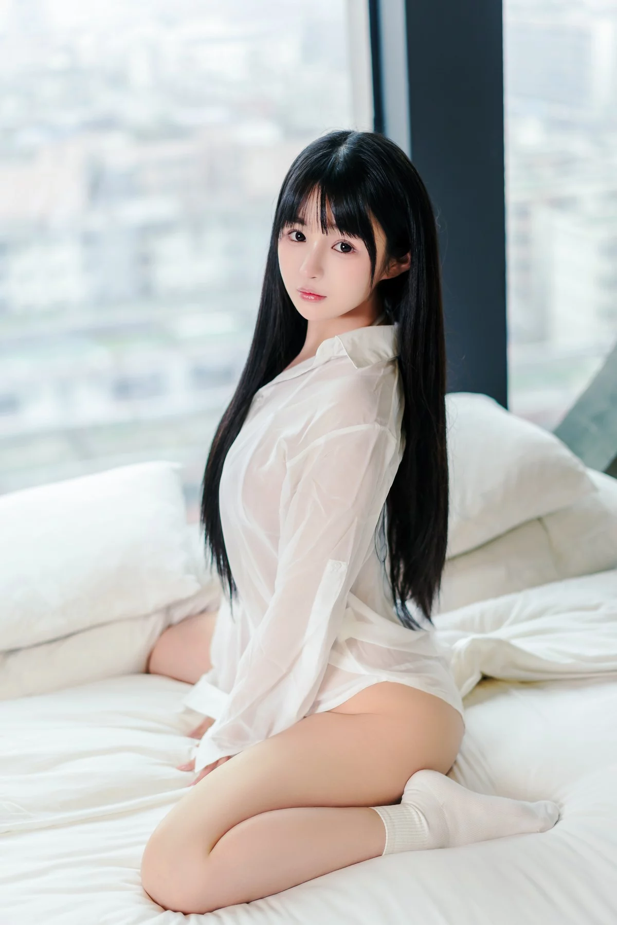 网络美女桜井宁宁男友衬衫主题私房床上半脱露性感白色三点式内衣完美诱惑写真49P