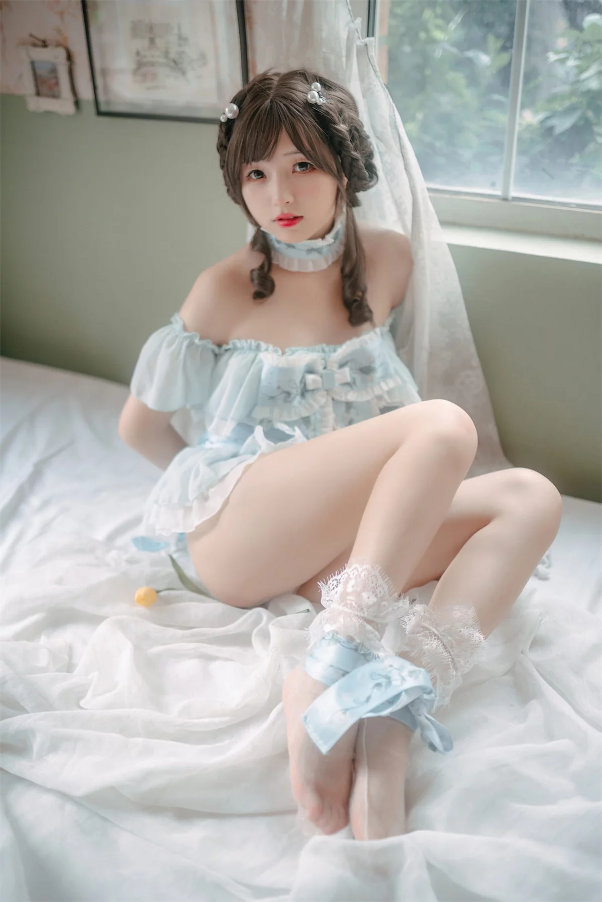 网络美女花铃豌豆公主仆主题私房床上性感分体式睡衣情趣捆绑撩人诱惑写真81P