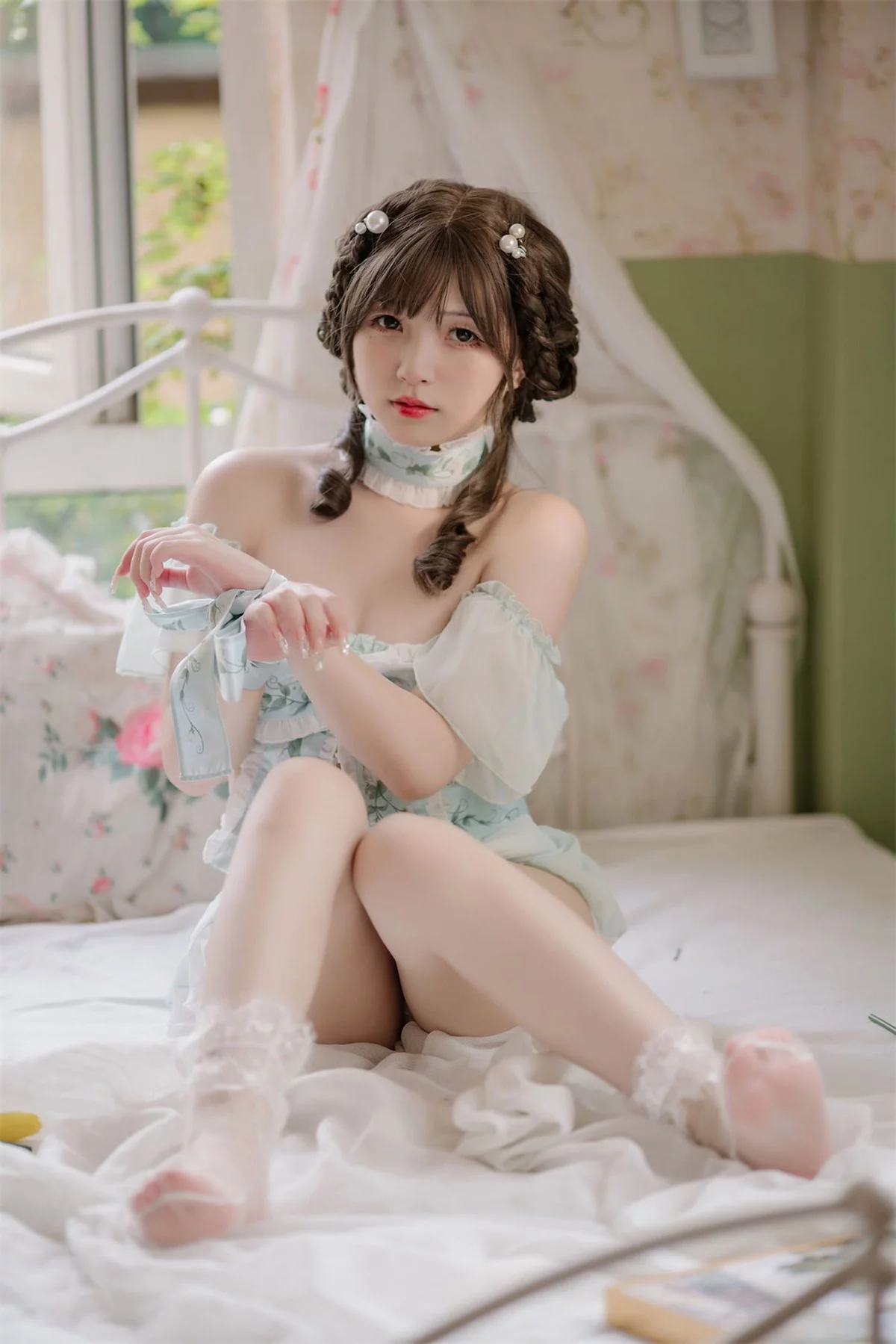 网络美女花铃豌豆公主仆主题私房床上性感分体式睡衣情趣捆绑撩人诱惑写真81P