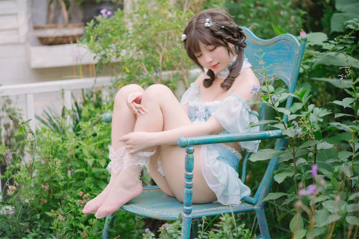网络美女花铃豌豆公主仆主题私房床上性感分体式睡衣情趣捆绑撩人诱惑写真81P