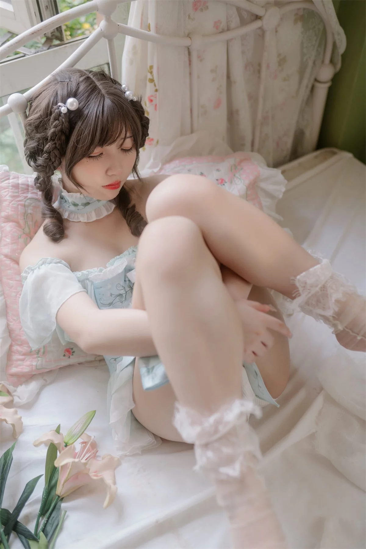 网络美女花铃豌豆公主仆主题私房床上性感分体式睡衣情趣捆绑撩人诱惑写真81P