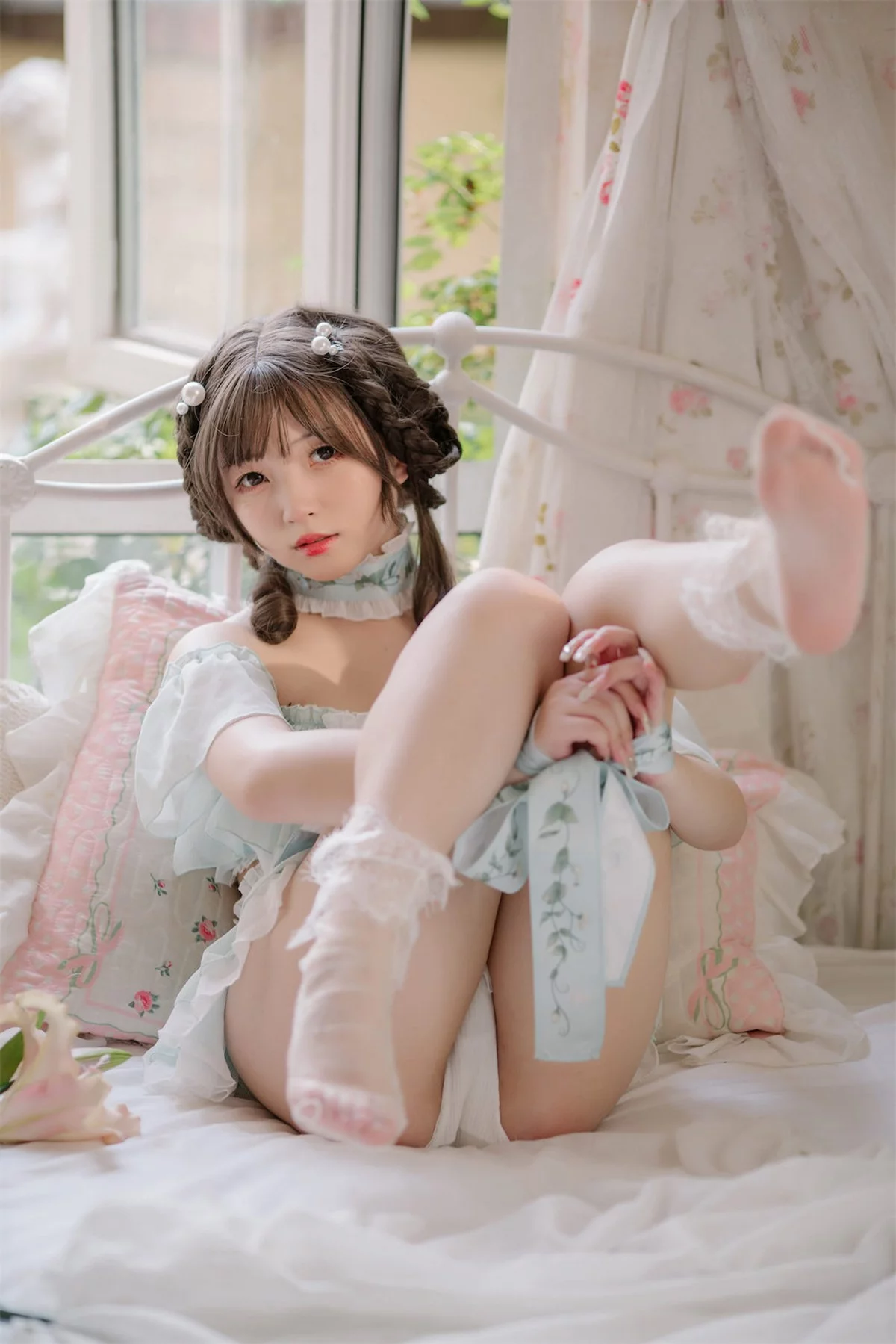 网络美女花铃豌豆公主仆主题私房床上性感分体式睡衣情趣捆绑撩人诱惑写真81P