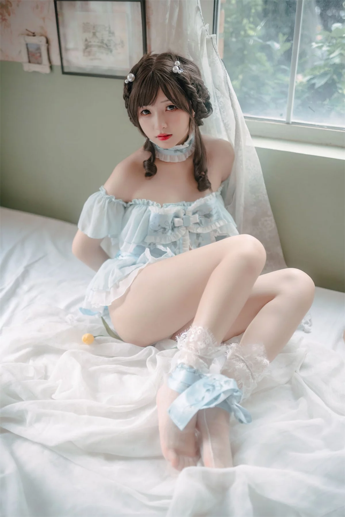 网络美女花铃豌豆公主仆主题私房床上性感分体式睡衣情趣捆绑撩人诱惑写真81P