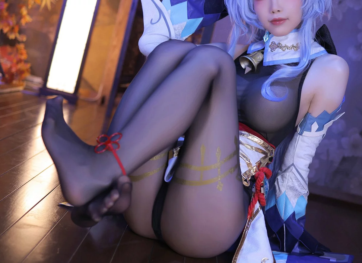 动漫博主水淼Aqua原神甘雨主题性感黑色薄透连体衣配超薄黑丝秀美腿诱惑写真122P