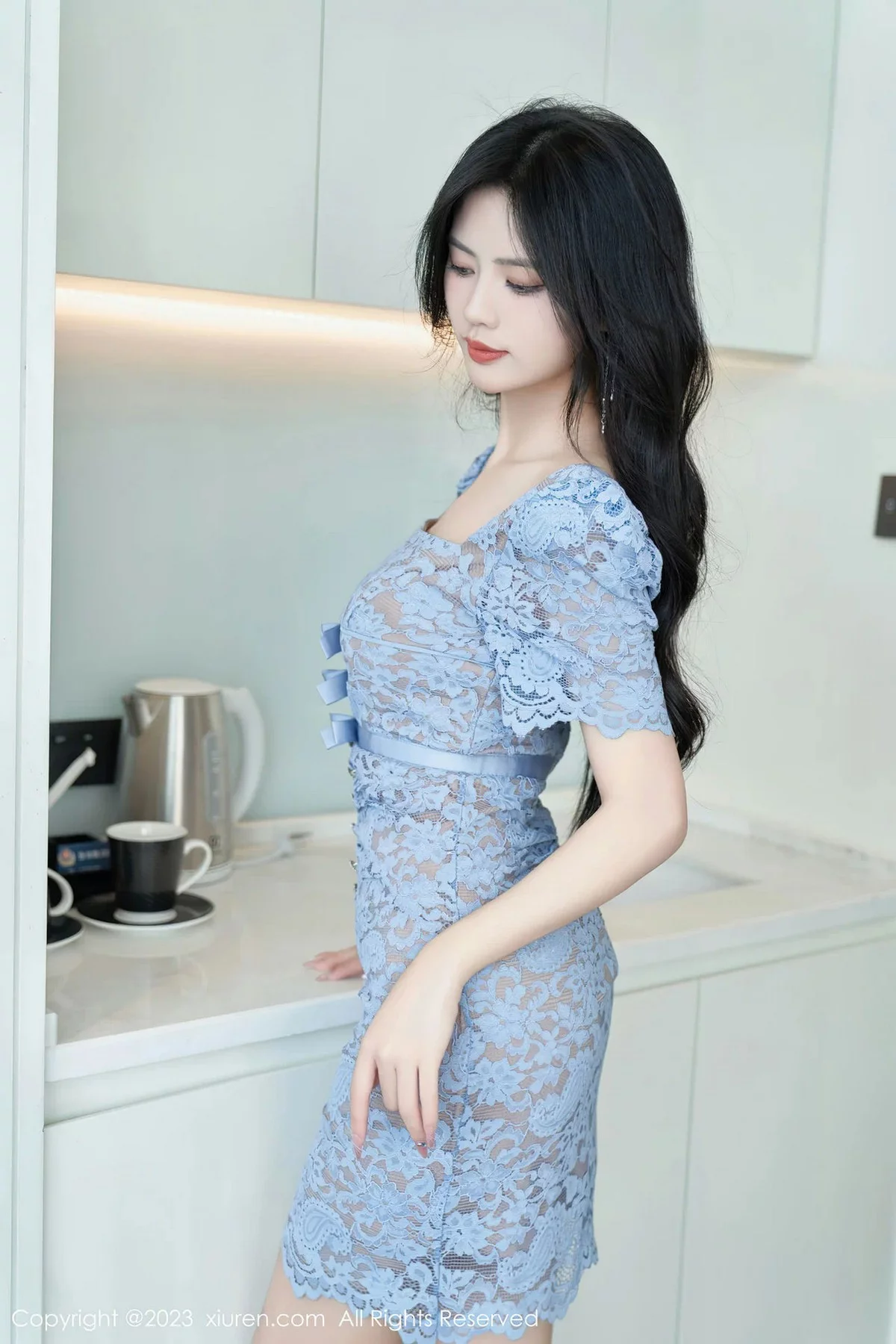 XiuRen第6998期_模特浅浅Danny轻透连衣短裙露性感黑色蕾丝情趣内衣诱惑写真87P
