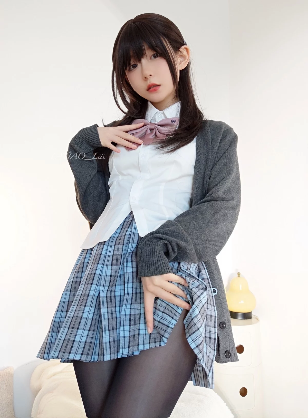 网络美女迷之呆梨04月合集主题性感牛仔服系列+情趣服饰秀完美身材诱惑写真132P