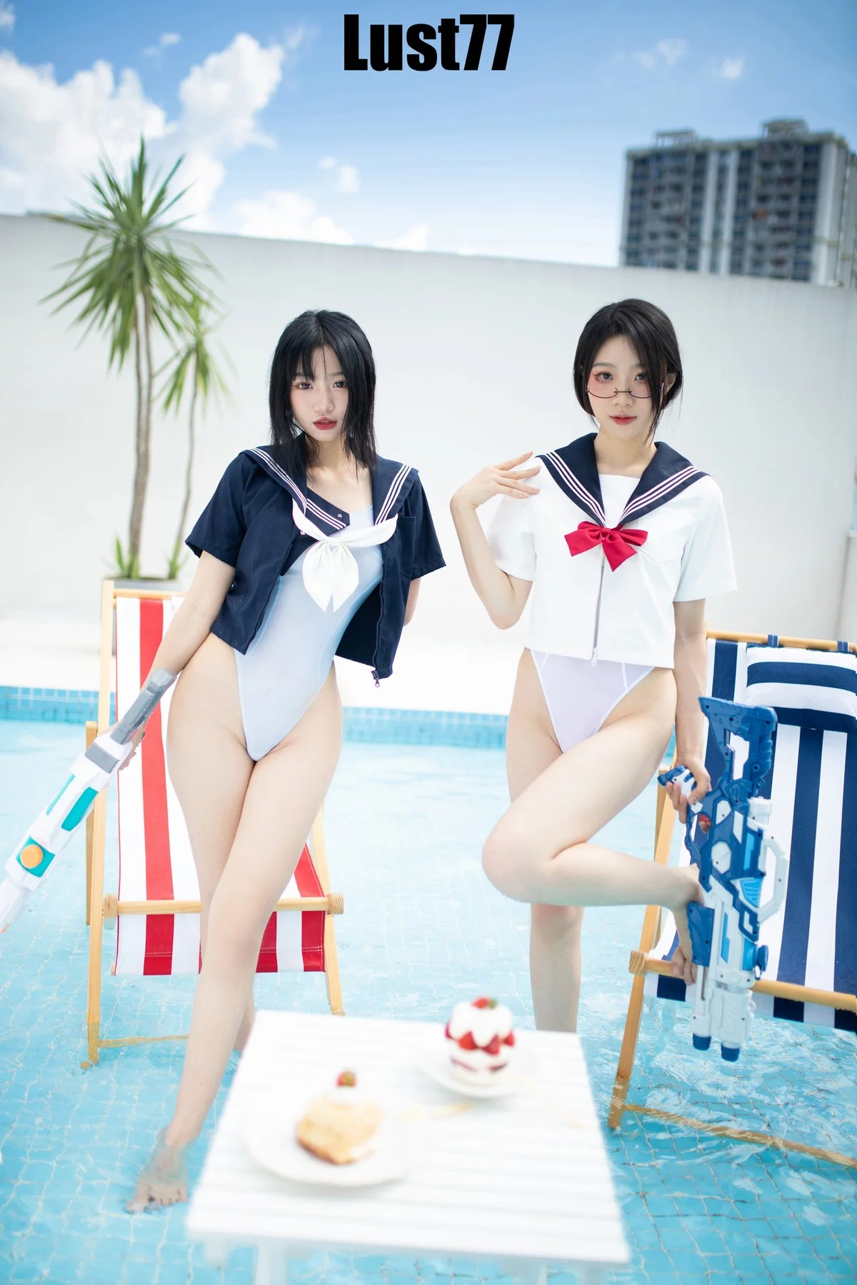 动漫博主柒柒要乖哦清凉夏日主题泳池性感白色比基尼湿身秀完美身材诱惑写真71P