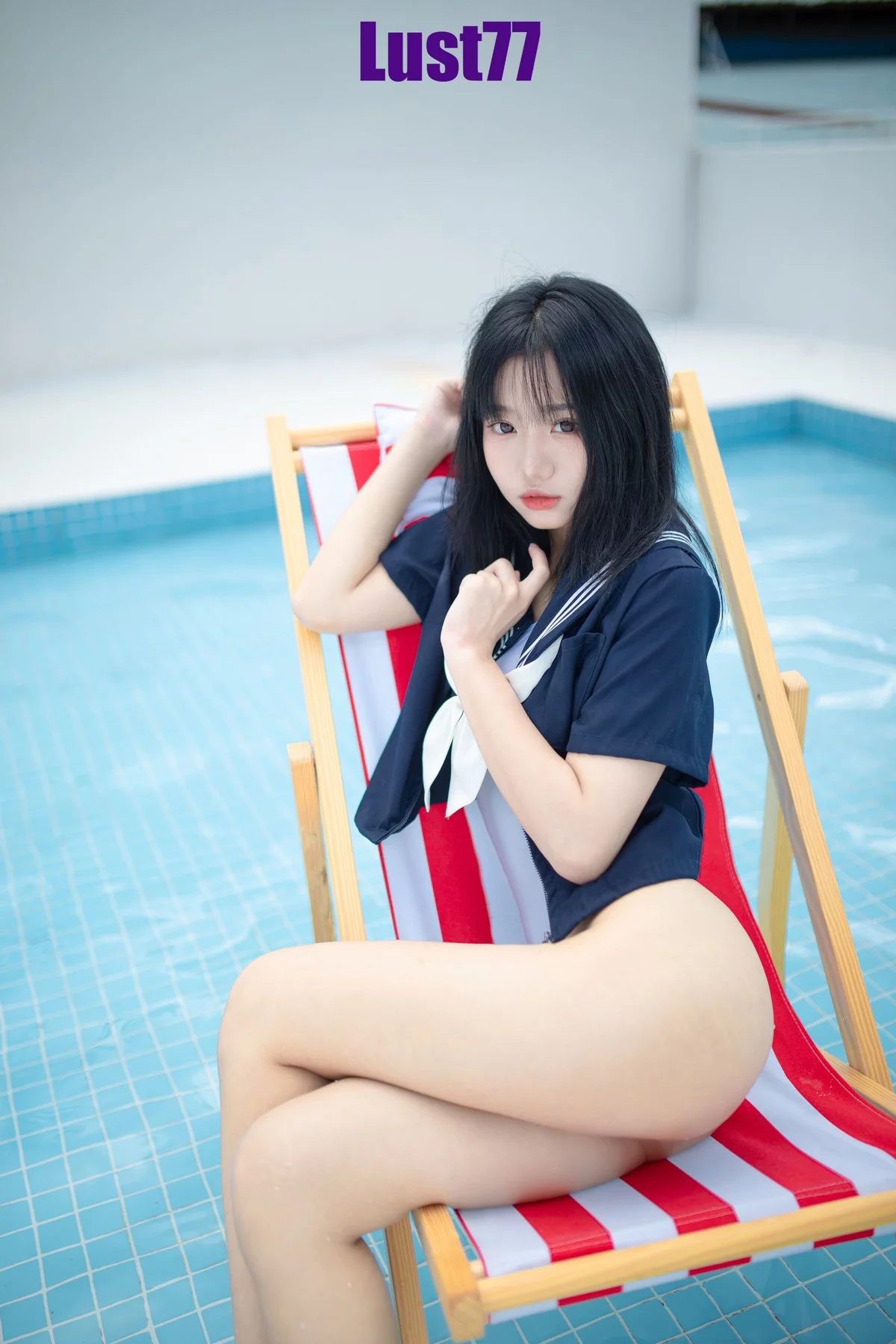 动漫博主柒柒要乖哦清凉夏日主题泳池性感白色比基尼湿身秀完美身材诱惑写真71P