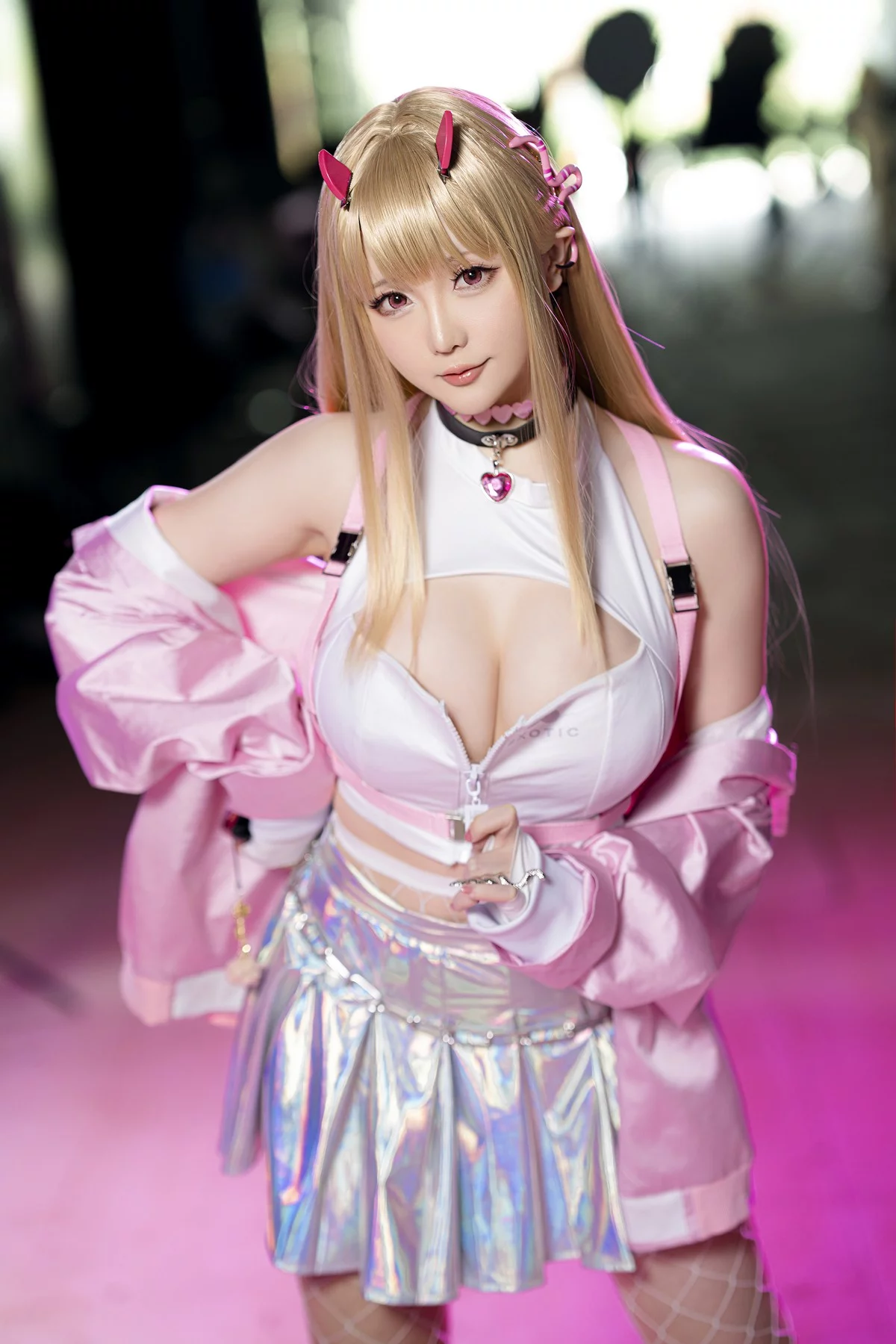 Coser小姐姐星之迟迟四月计划主题私房性感多套服饰秀丰满身材惹火诱惑写真359P