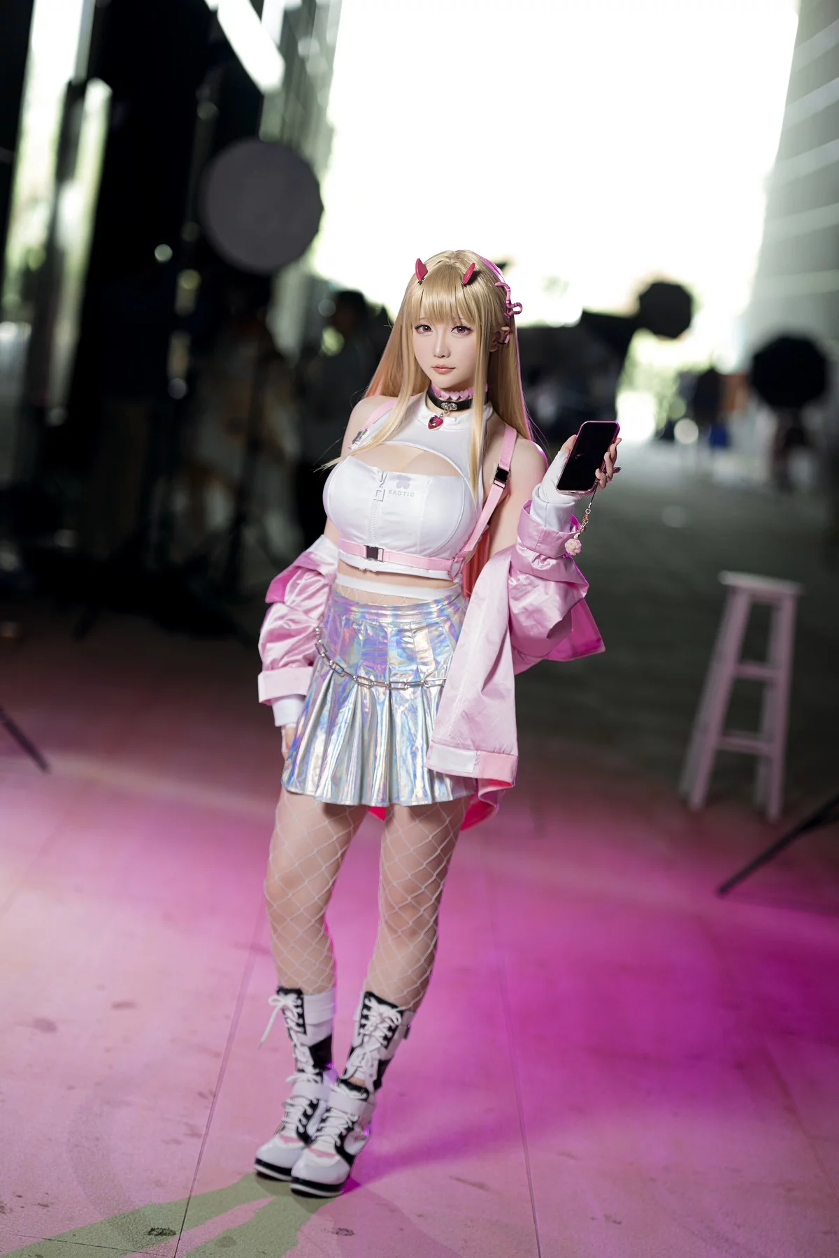 Coser小姐姐星之迟迟四月计划主题私房性感多套服饰秀丰满身材惹火诱惑写真359P