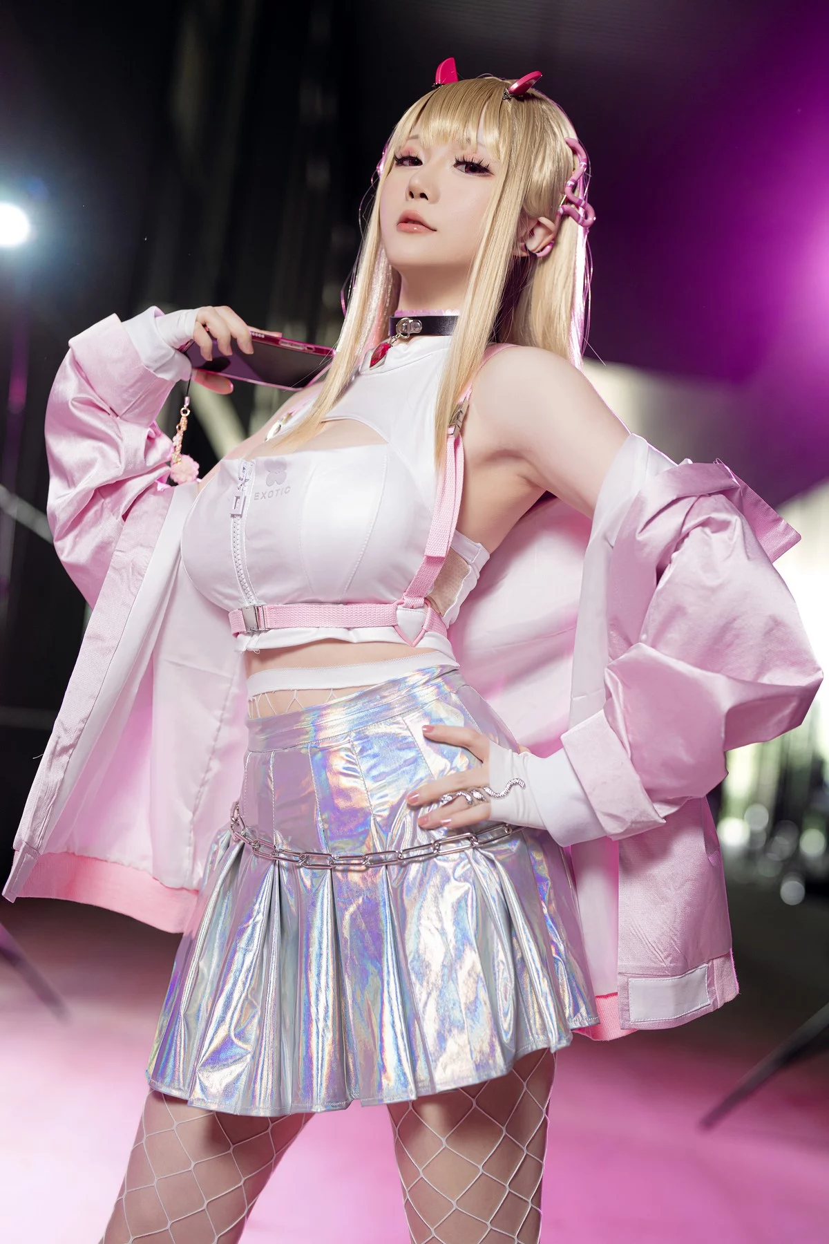 Coser小姐姐星之迟迟四月计划主题私房性感多套服饰秀丰满身材惹火诱惑写真359P