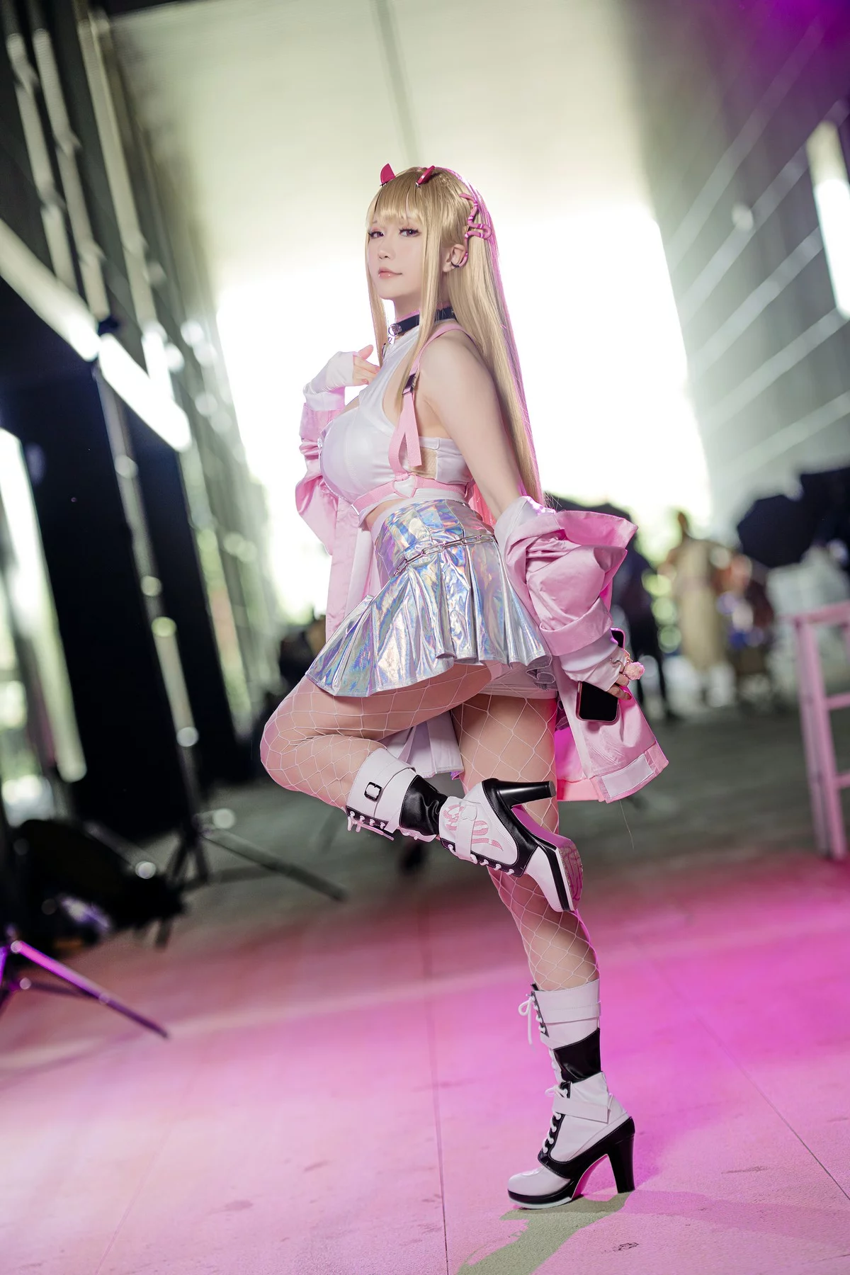 Coser小姐姐星之迟迟四月计划主题私房性感多套服饰秀丰满身材惹火诱惑写真359P