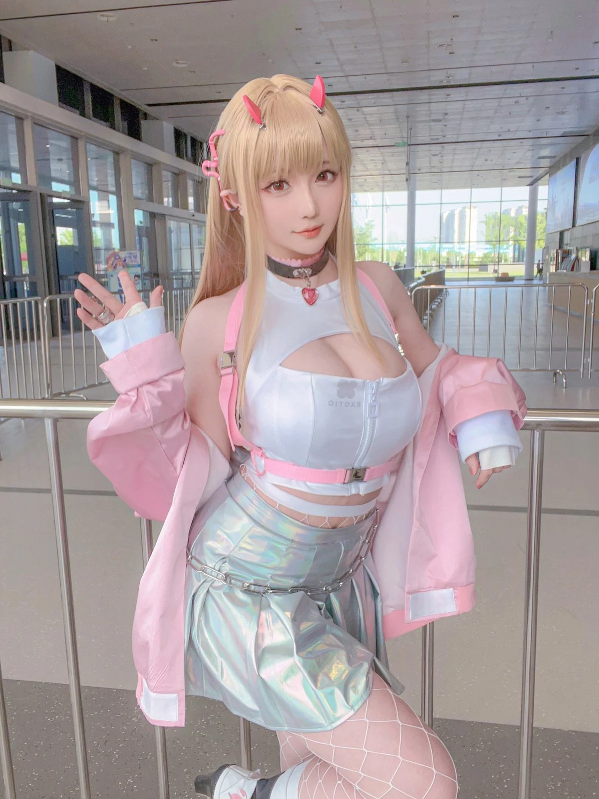 Coser小姐姐星之迟迟四月计划主题私房性感多套服饰秀丰满身材惹火诱惑写真359P