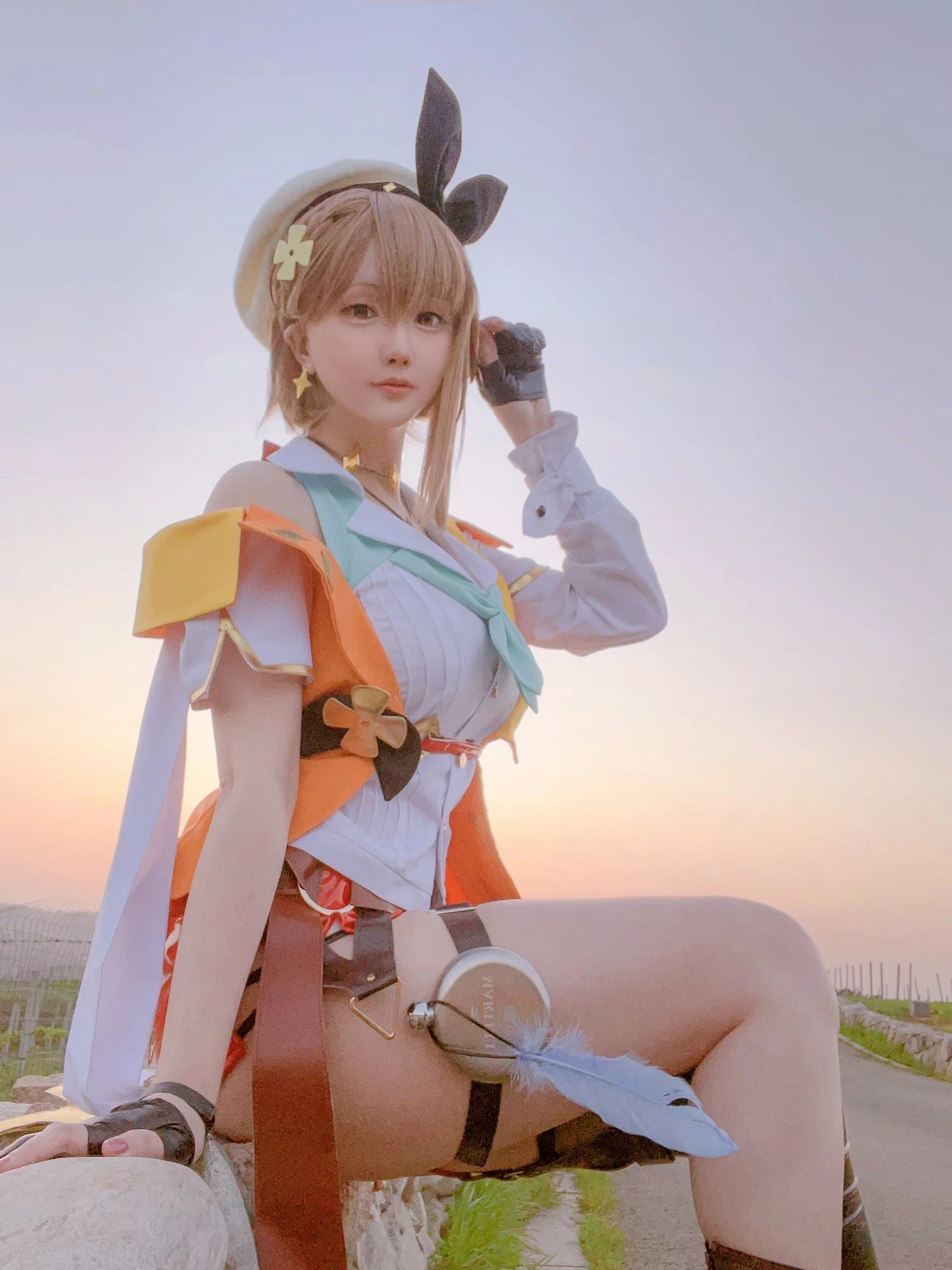 Coser小姐姐星之迟迟四月计划主题私房性感多套服饰秀丰满身材惹火诱惑写真359P