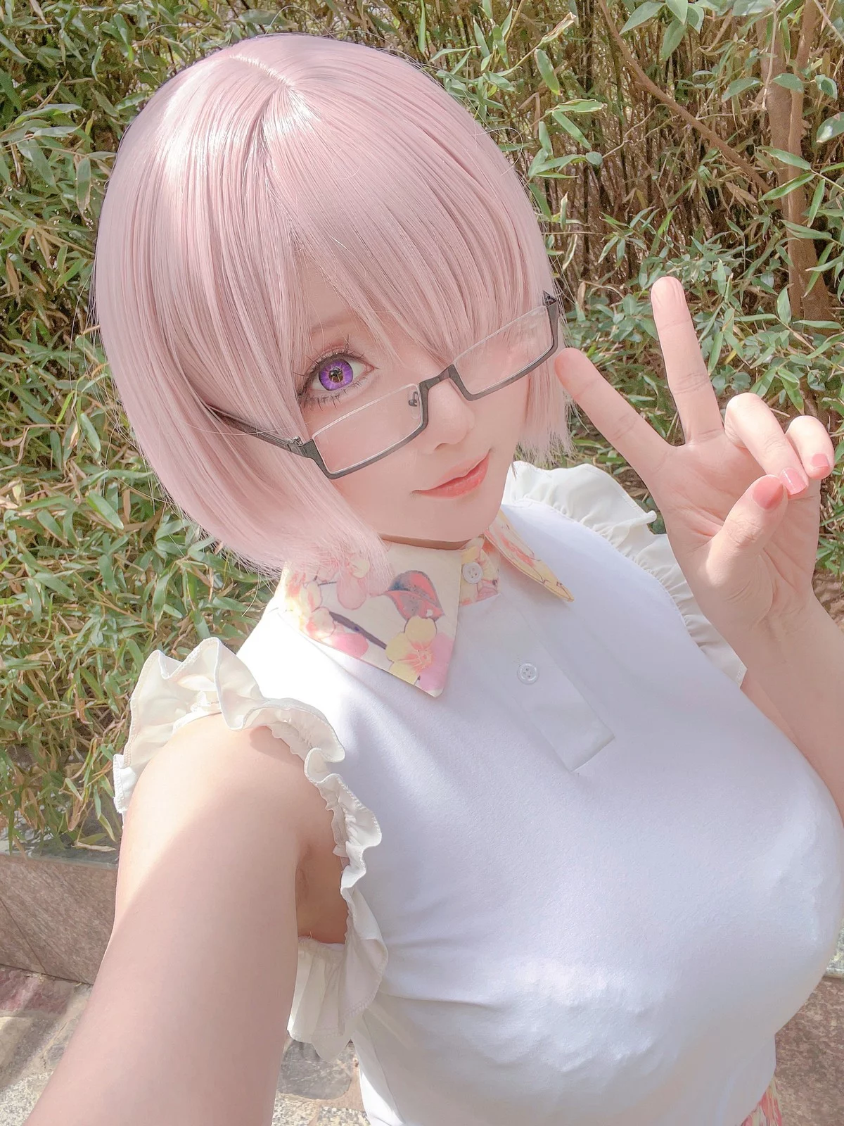 Coser小姐姐星之迟迟四月计划主题私房性感多套服饰秀丰满身材惹火诱惑写真359P