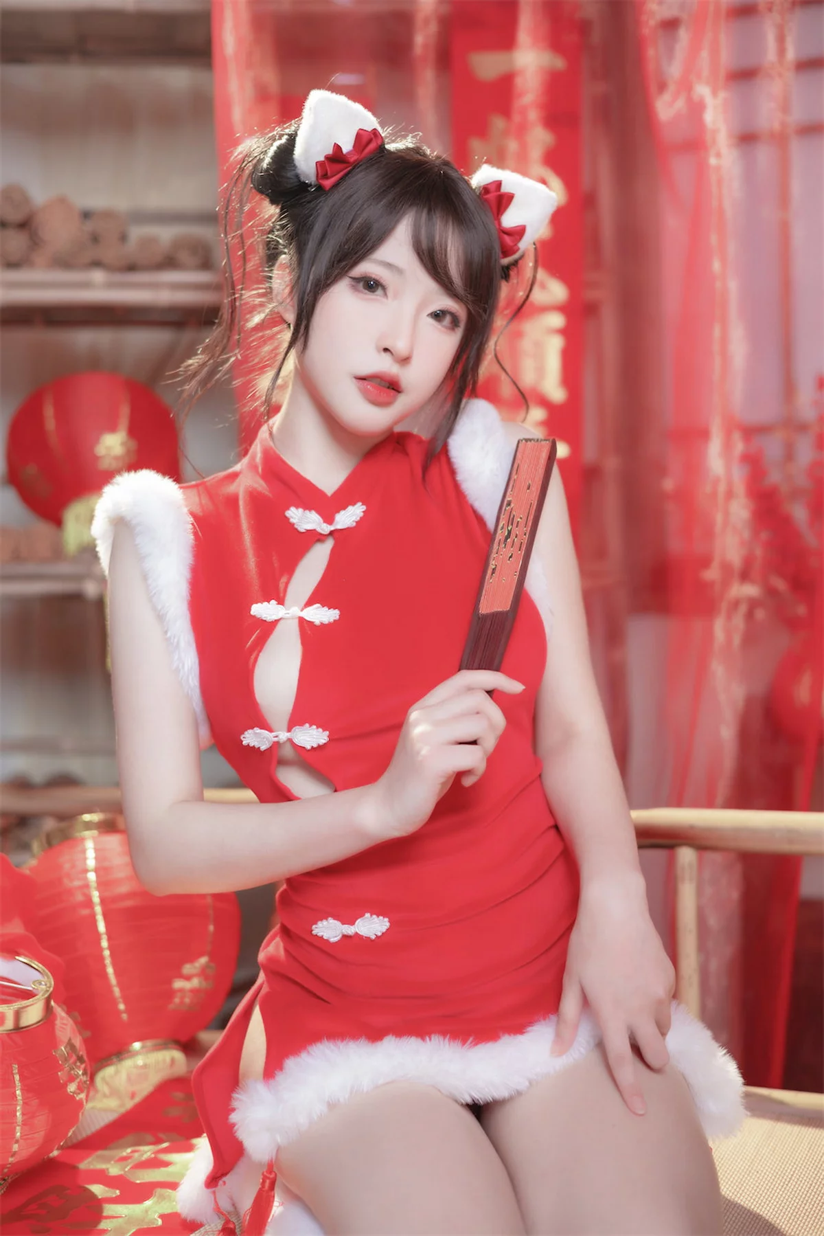 性感尤物清水由乃2023新年旗袍主题性感红色高开旗袍配白丝袜秀美腿诱惑写真77P