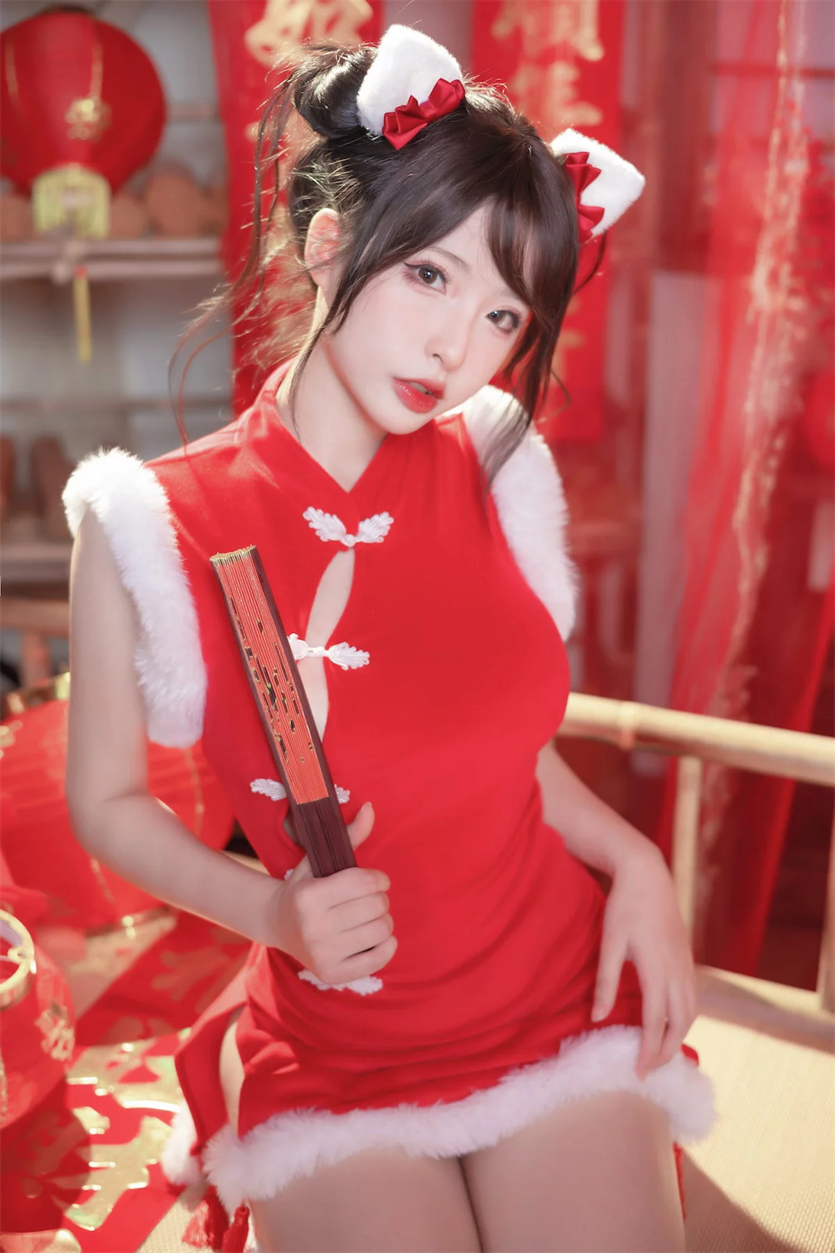 性感尤物清水由乃2023新年旗袍主题性感红色高开旗袍配白丝袜秀美腿诱惑写真77P