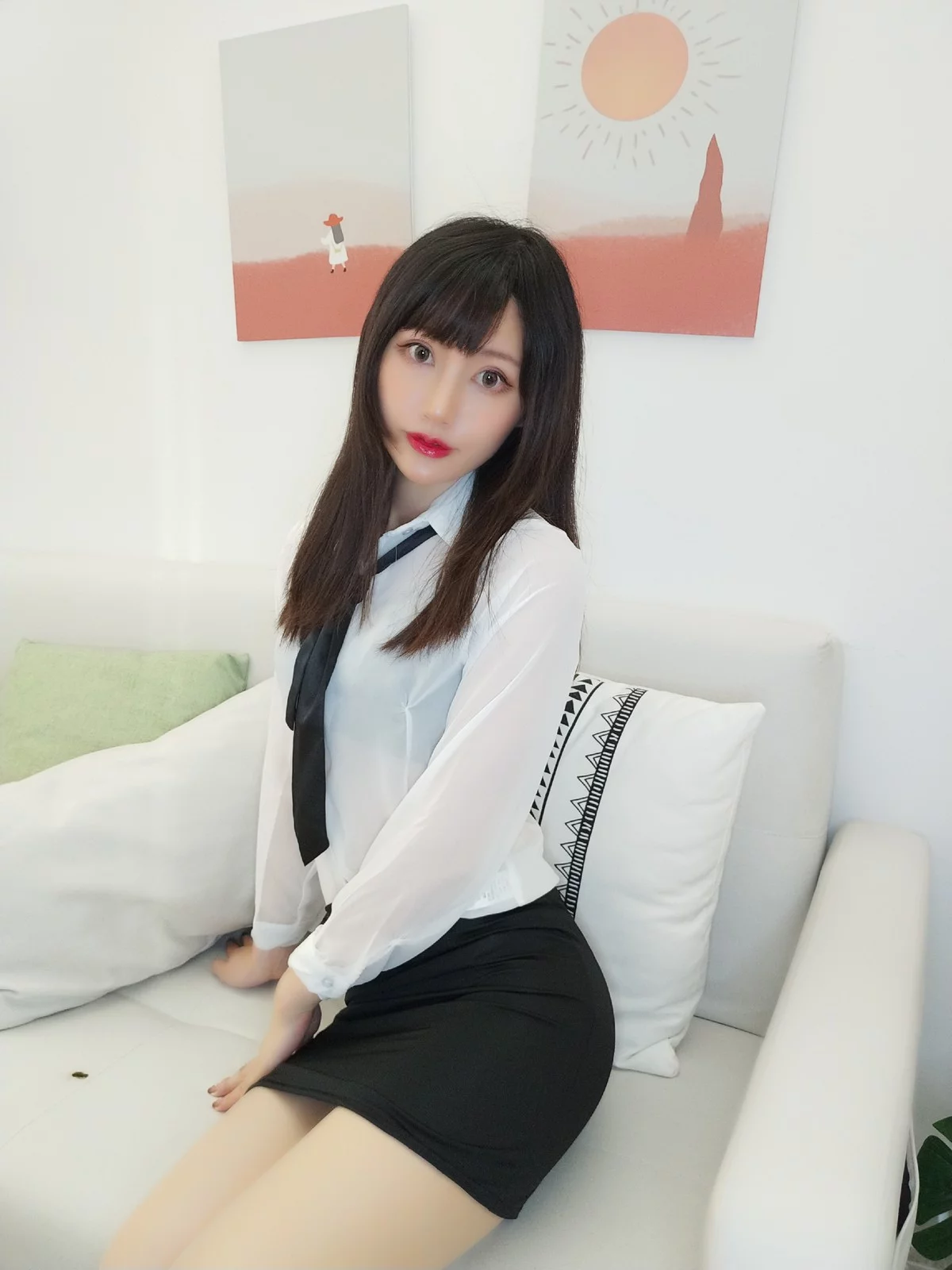 网络美女木之本果秘书下班后主题性感薄透白T配黑短裙秀惹火身材撩人诱惑写真108P