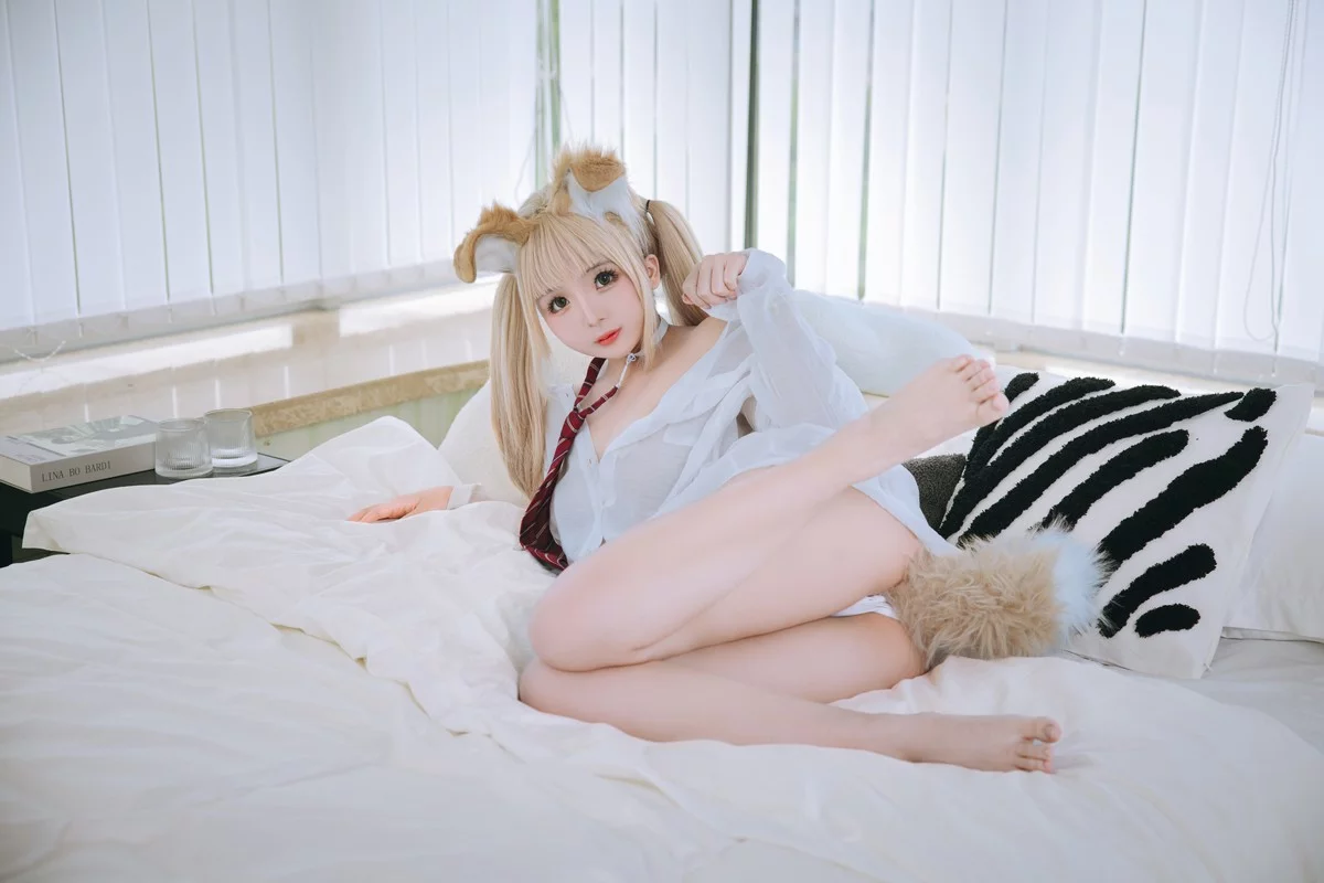 Cosplay美女日奈娇衬衫小狗主题性感白色薄透衬衫半脱露豪乳遮点惹火诱惑写真160P