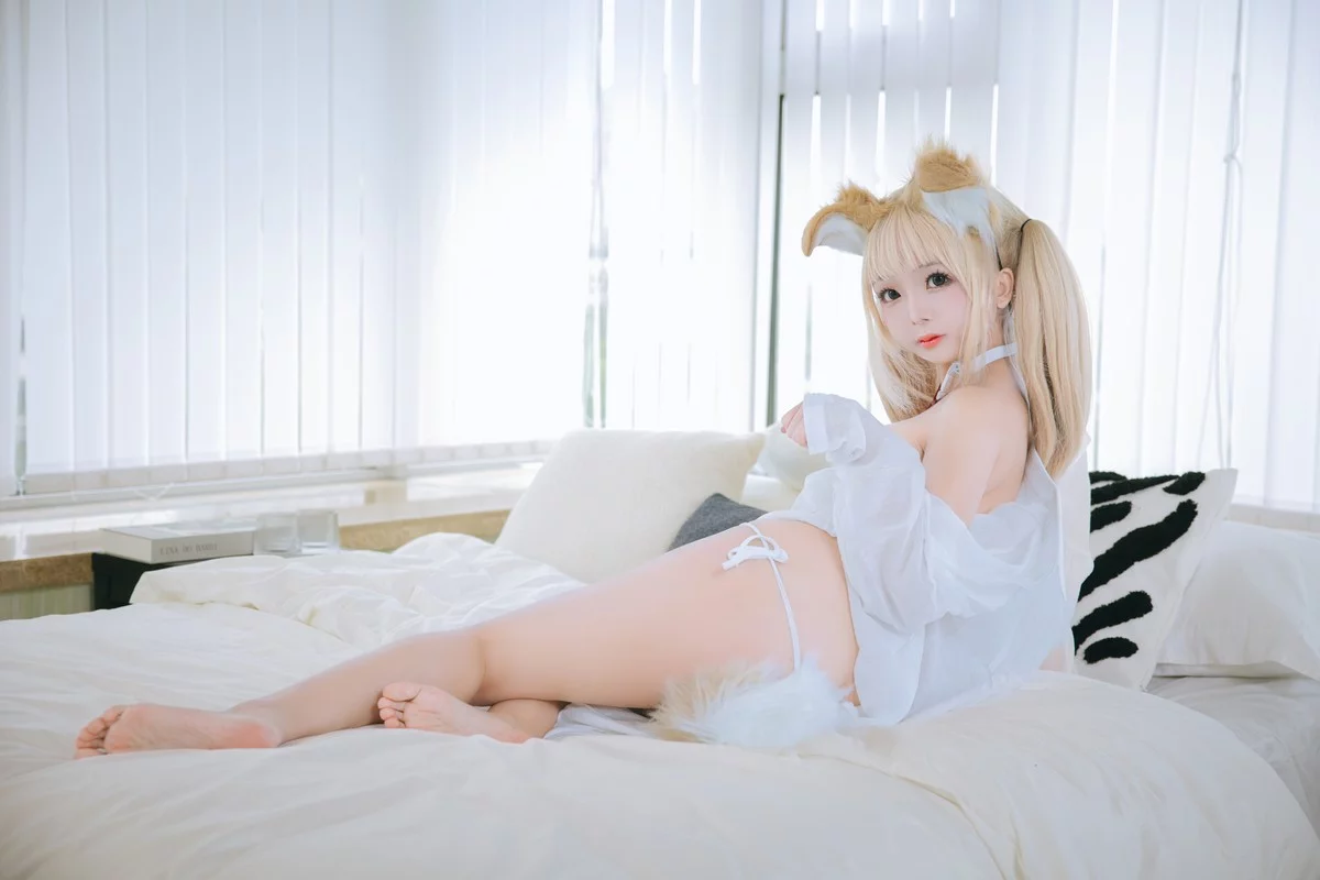 Cosplay美女日奈娇衬衫小狗主题性感白色薄透衬衫半脱露豪乳遮点惹火诱惑写真160P