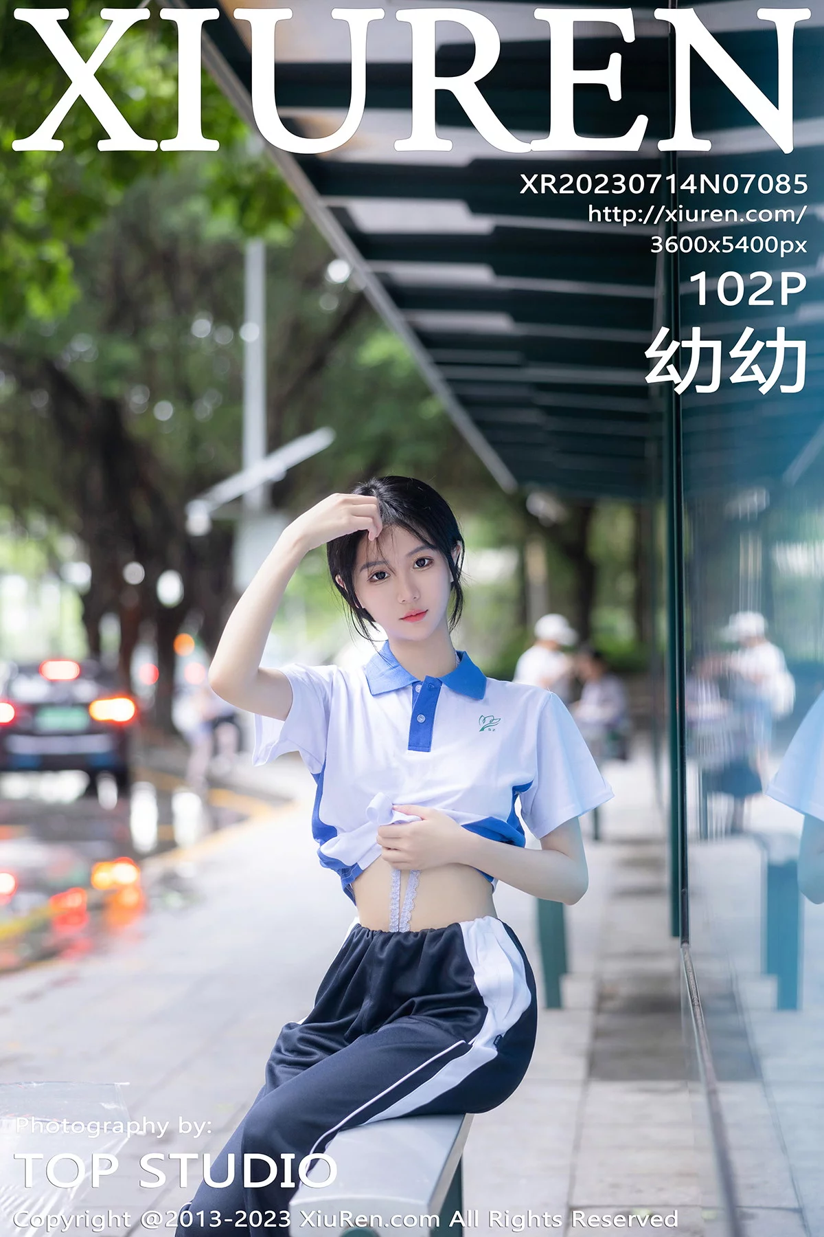 XiuRen第7085期_模特幼幼性感学妹装扮半脱露蕾丝内衣秀完美身材迷人诱惑写真102P
