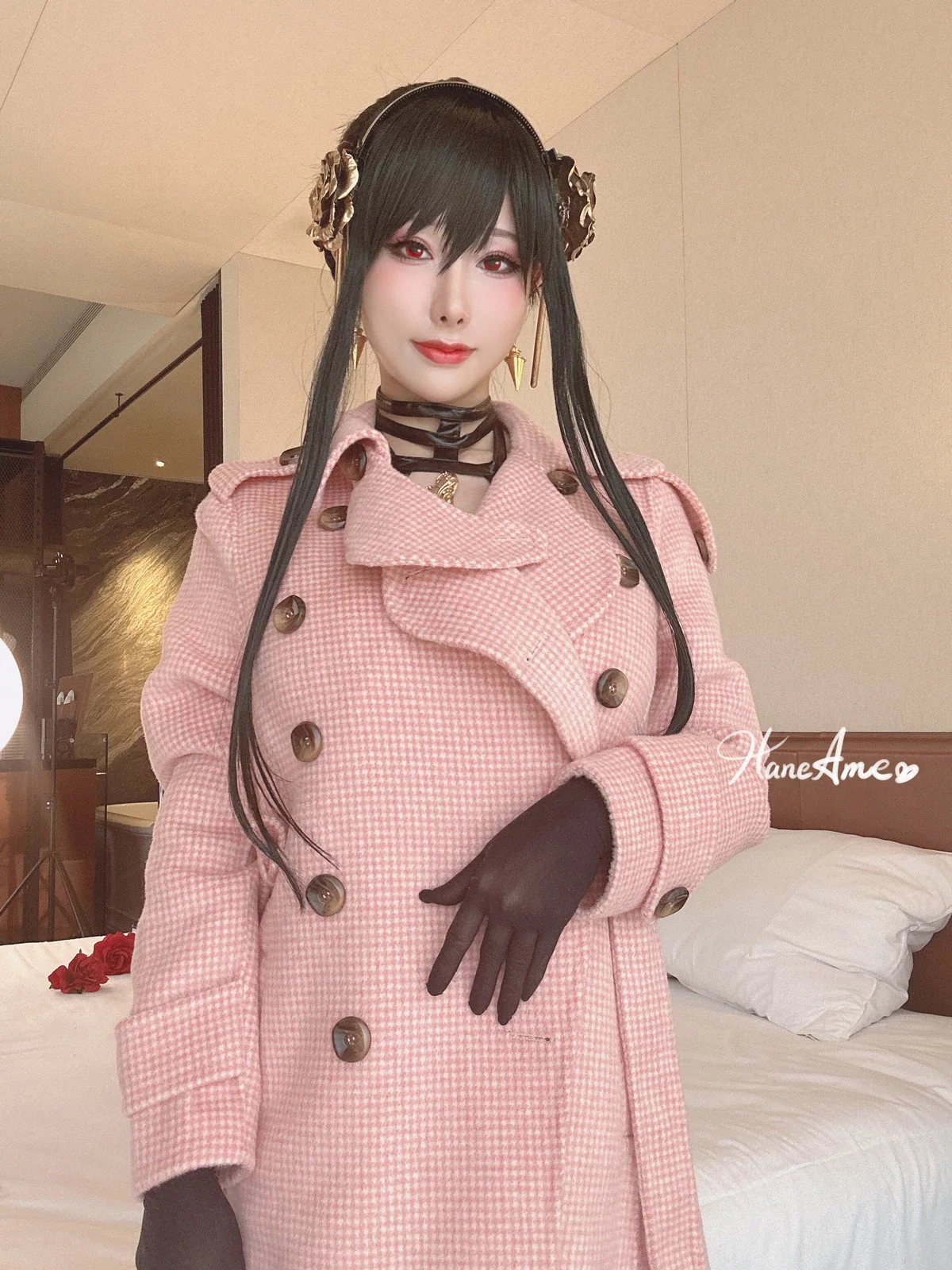 Coser美女雨波_HaneAme间谍家家酒主题性感宝石内衣+黑色情趣内衣丰满诱惑写真110P