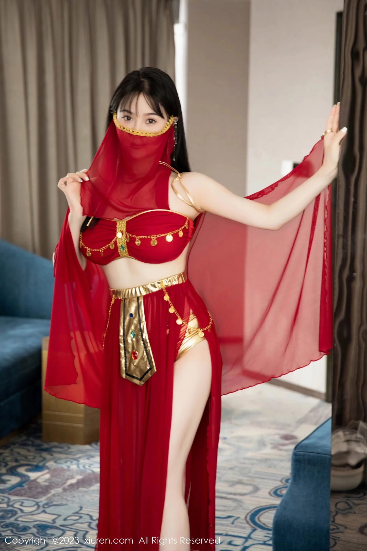 XiuRen第7103期_模特柚琪Rich私房脱性感红色西域舞服秀曼妙身姿撩人诱惑写真74P