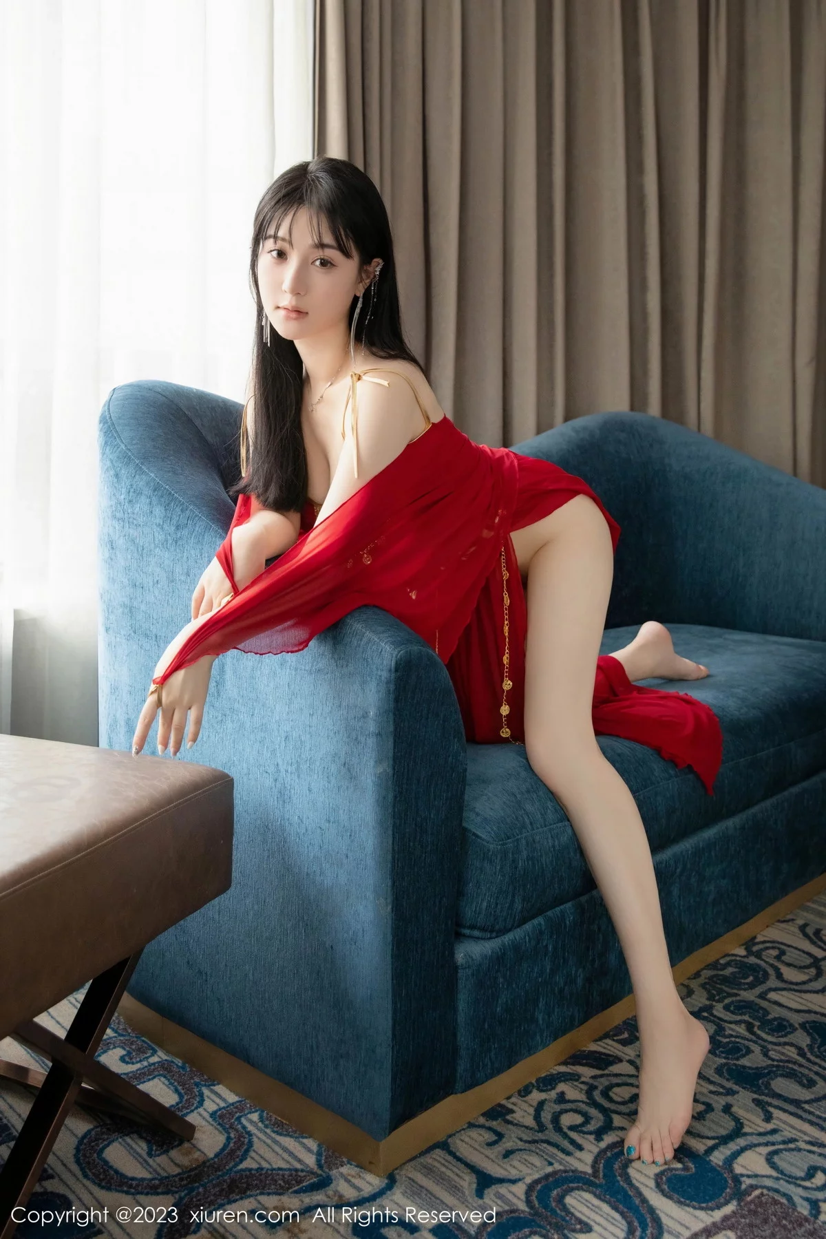 XiuRen第7103期_模特柚琪Rich私房脱性感红色西域舞服秀曼妙身姿撩人诱惑写真74P