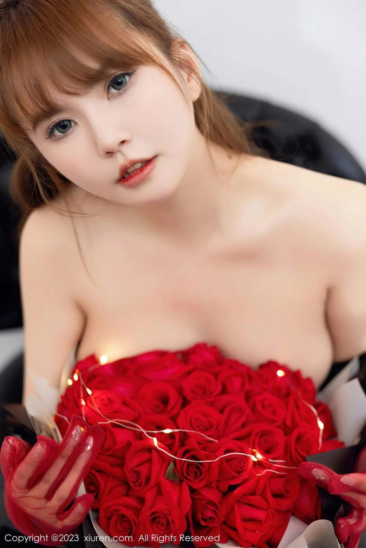 XiuRen第6981期_模特张思允Nice性感红色轻透情趣内衣露豪乳遮点惹火诱惑写真71P