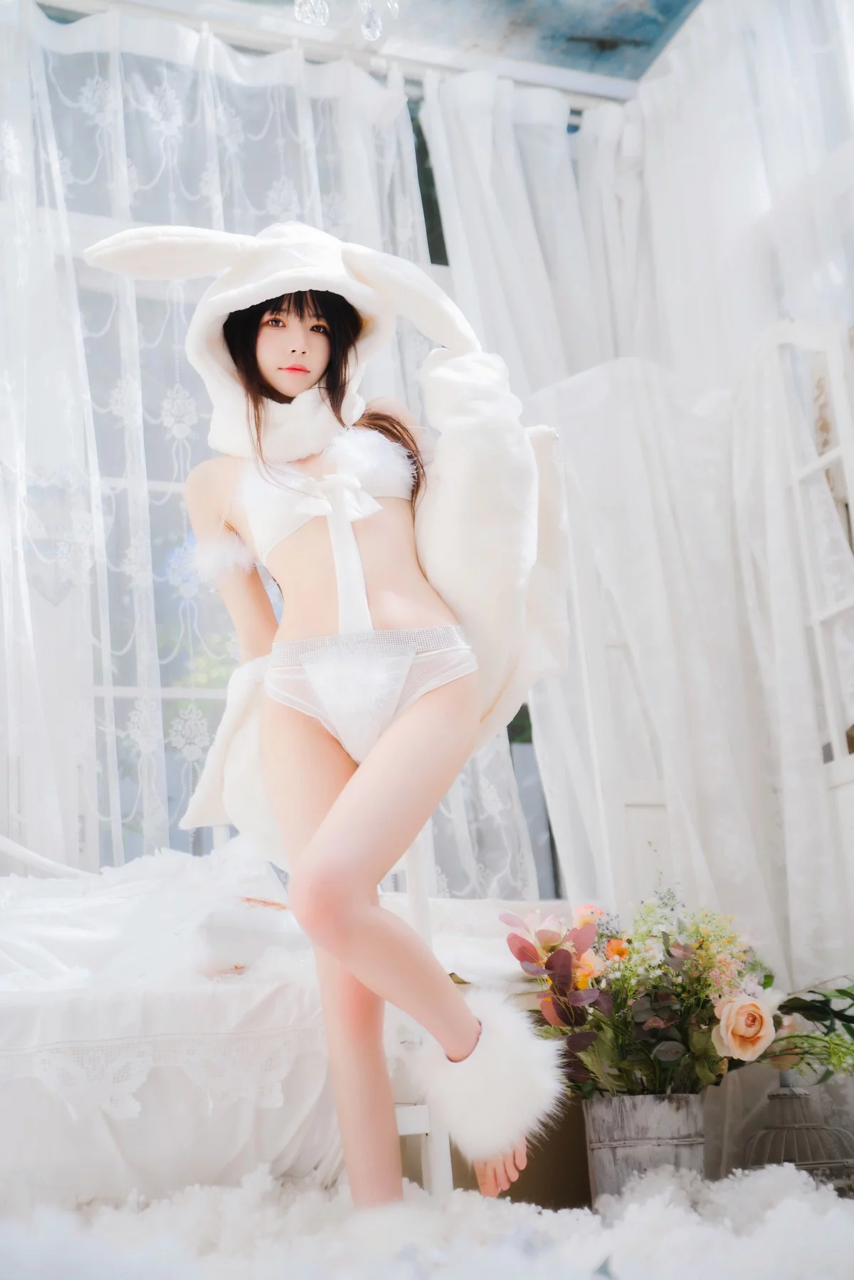 网络美女桜桃喵小白兔01主题性感兔子装扮白色内衣秀完美身材迷人诱惑写真48P