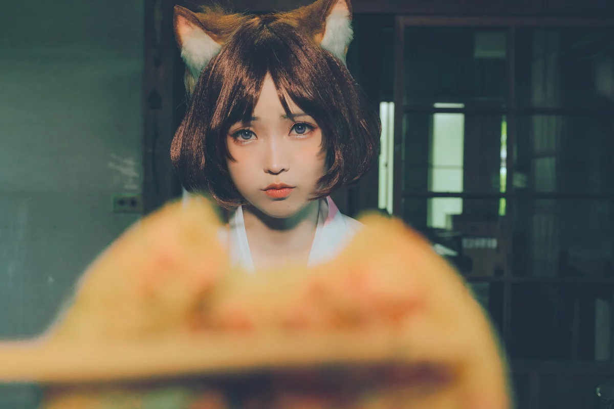 Coser妹子Ely_eee-7月合集主题性感白洋裝狐少女+日系浴衣秀曼妙身姿诱惑写真139P