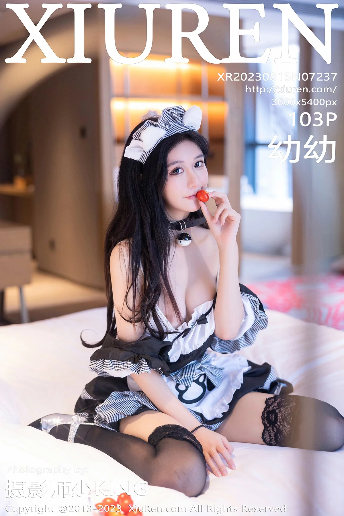 XiuRen第7237期_模特幼幼性感白黑色女仆服配超薄黑丝秀完美身材迷人诱惑写真103P