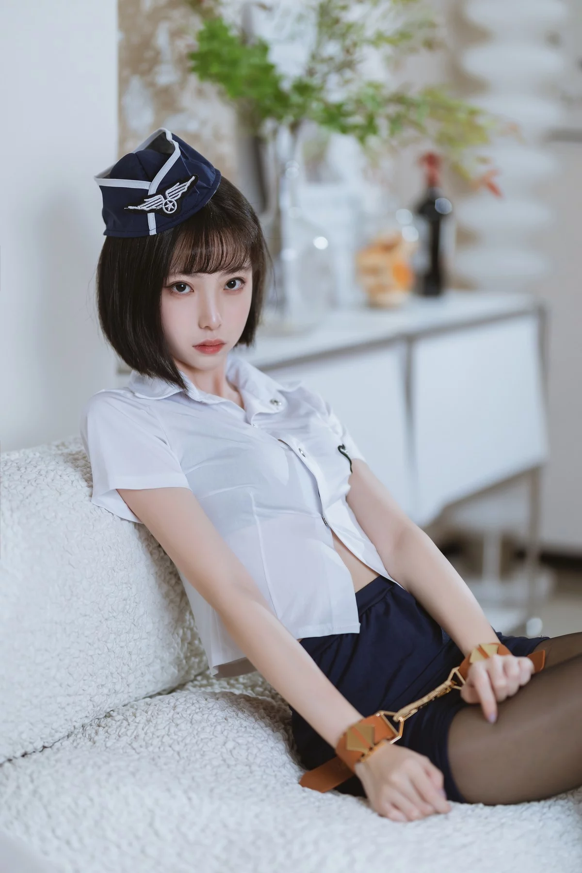 网络美女许岚LAN束缚黑丝主题性感白T配黑短裙露超薄黑丝情趣捆绑诱惑写真61P