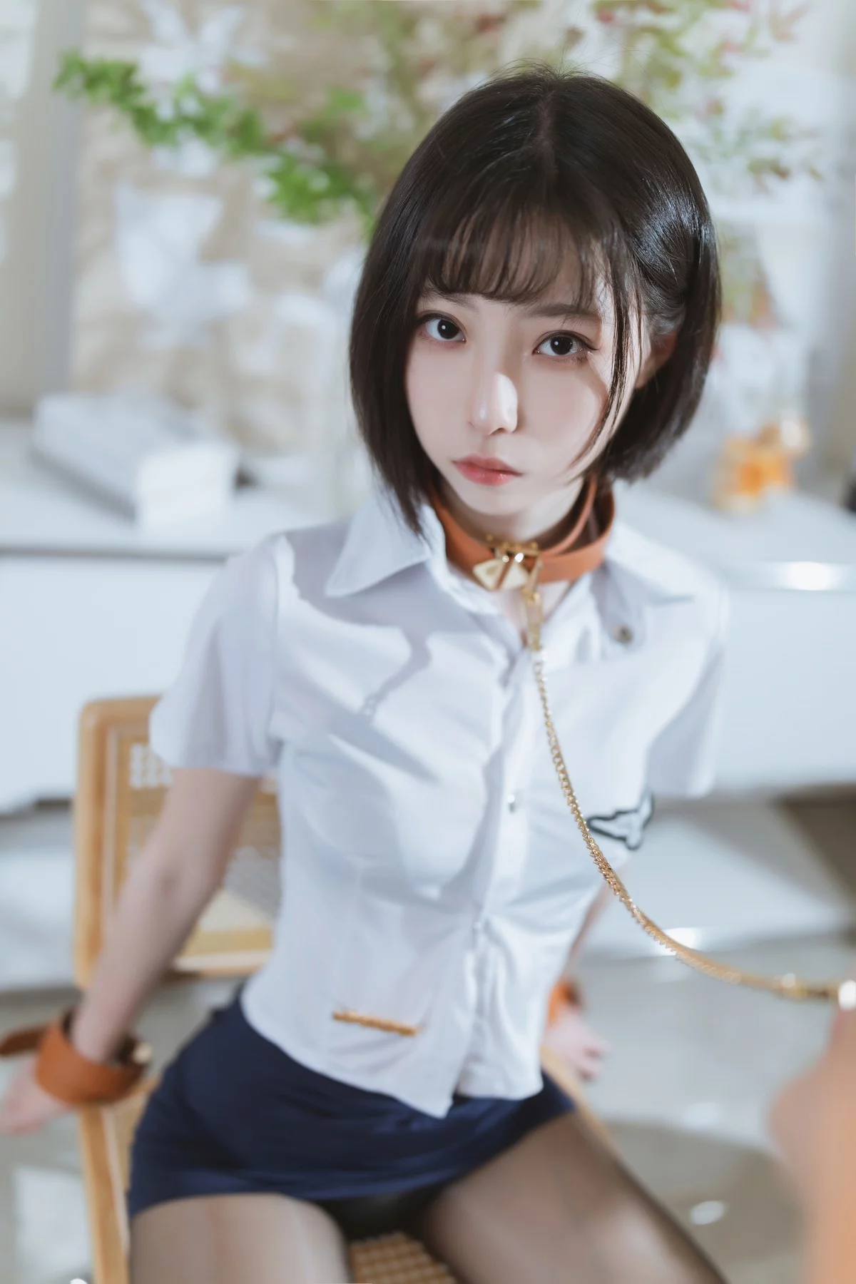 网络美女许岚LAN束缚黑丝主题性感白T配黑短裙露超薄黑丝情趣捆绑诱惑写真61P