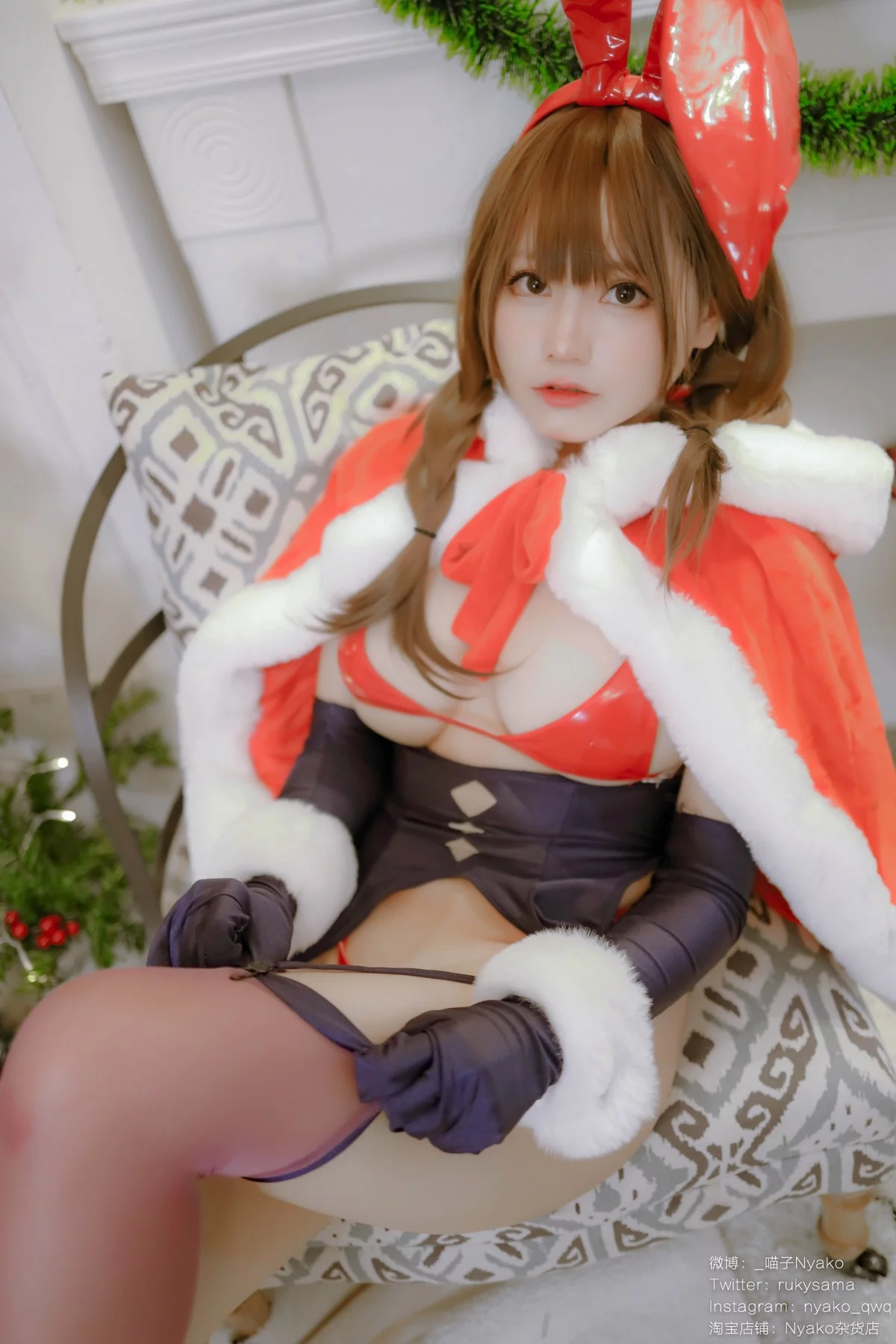 网络美女Nyako喵子Christmas Bunny主题兔女郎装扮红色皮质内衣秀豪乳诱惑写真154P