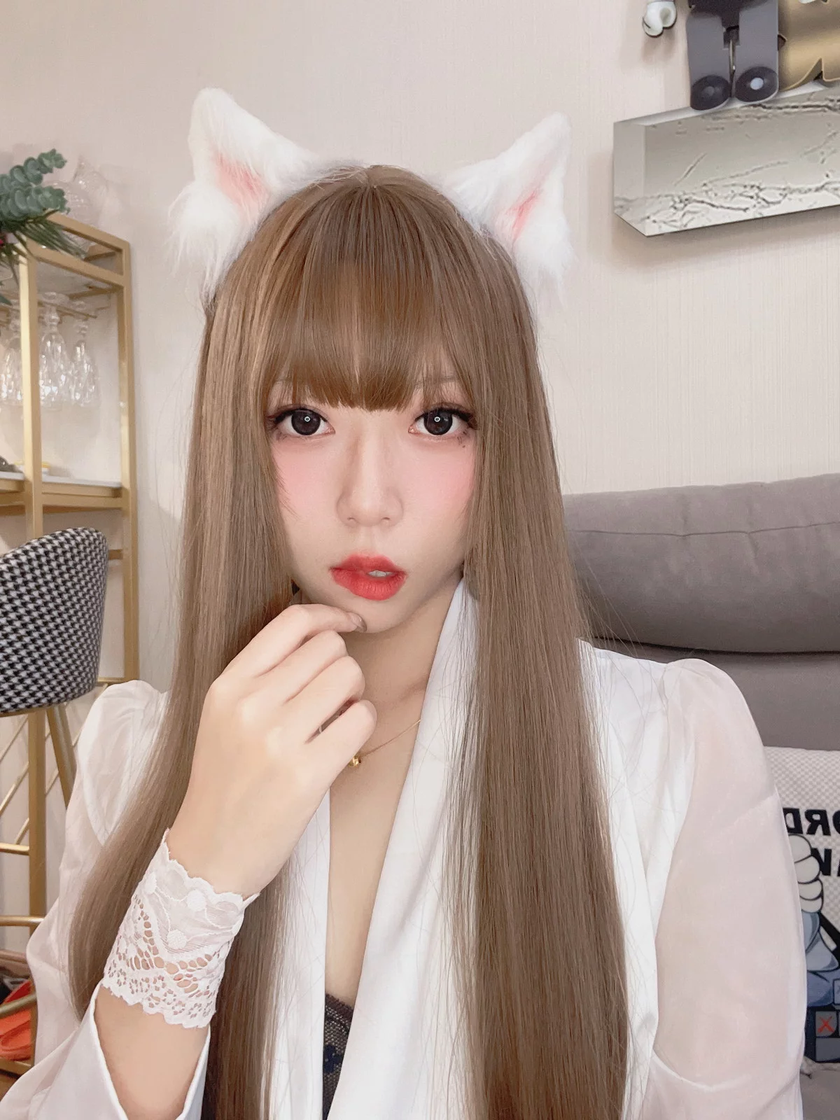 动漫博主Money冷冷OL妖精的尾巴主题黑色蕾丝内衣配红丝吊袜秀翘臀诱惑写真73P