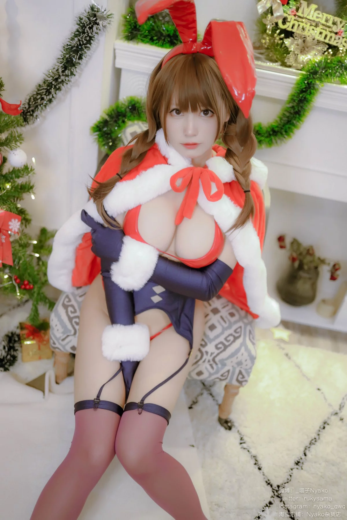 网络美女Nyako喵子Christmas Bunny主题兔女郎装扮红色皮质内衣秀豪乳诱惑写真154P