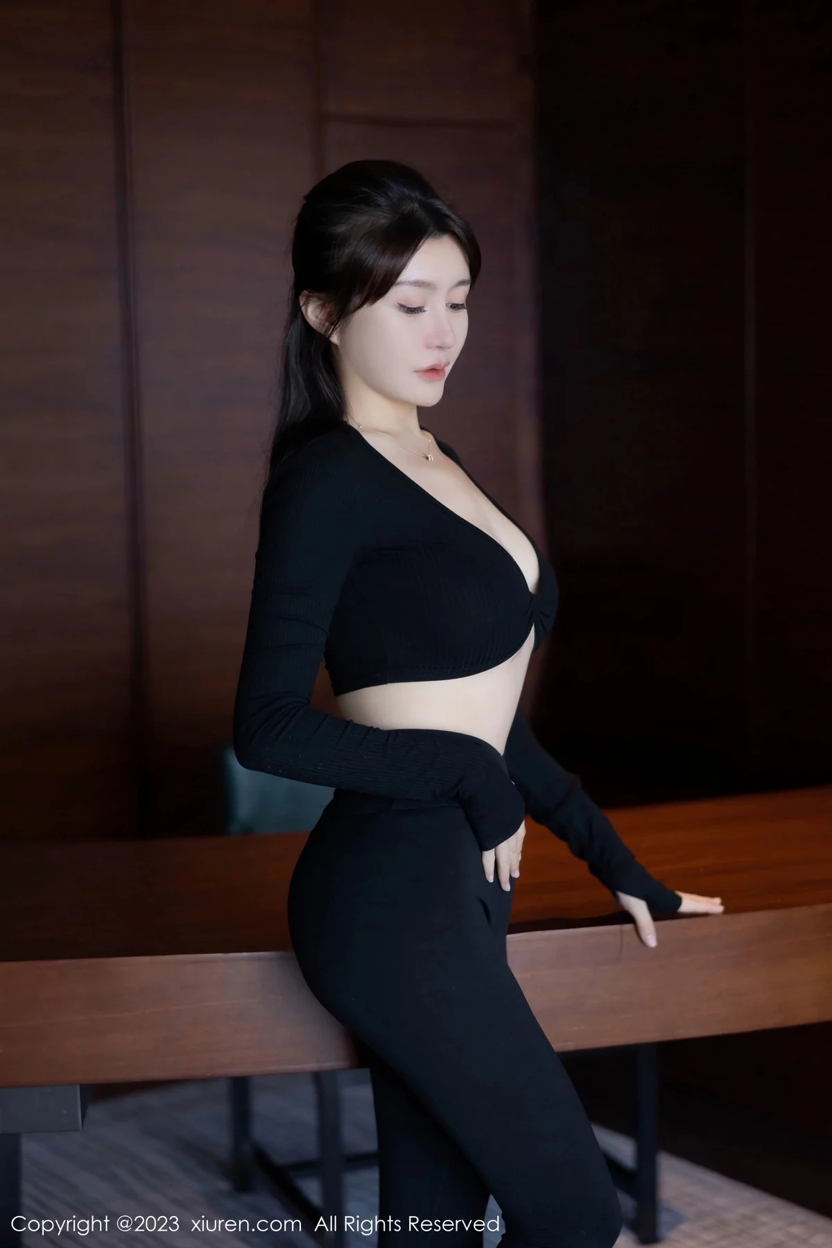XiuRen第7258期_模特合集女神幼幼双人性感紧身瑜伽运动装秀完美身材诱惑写真114P