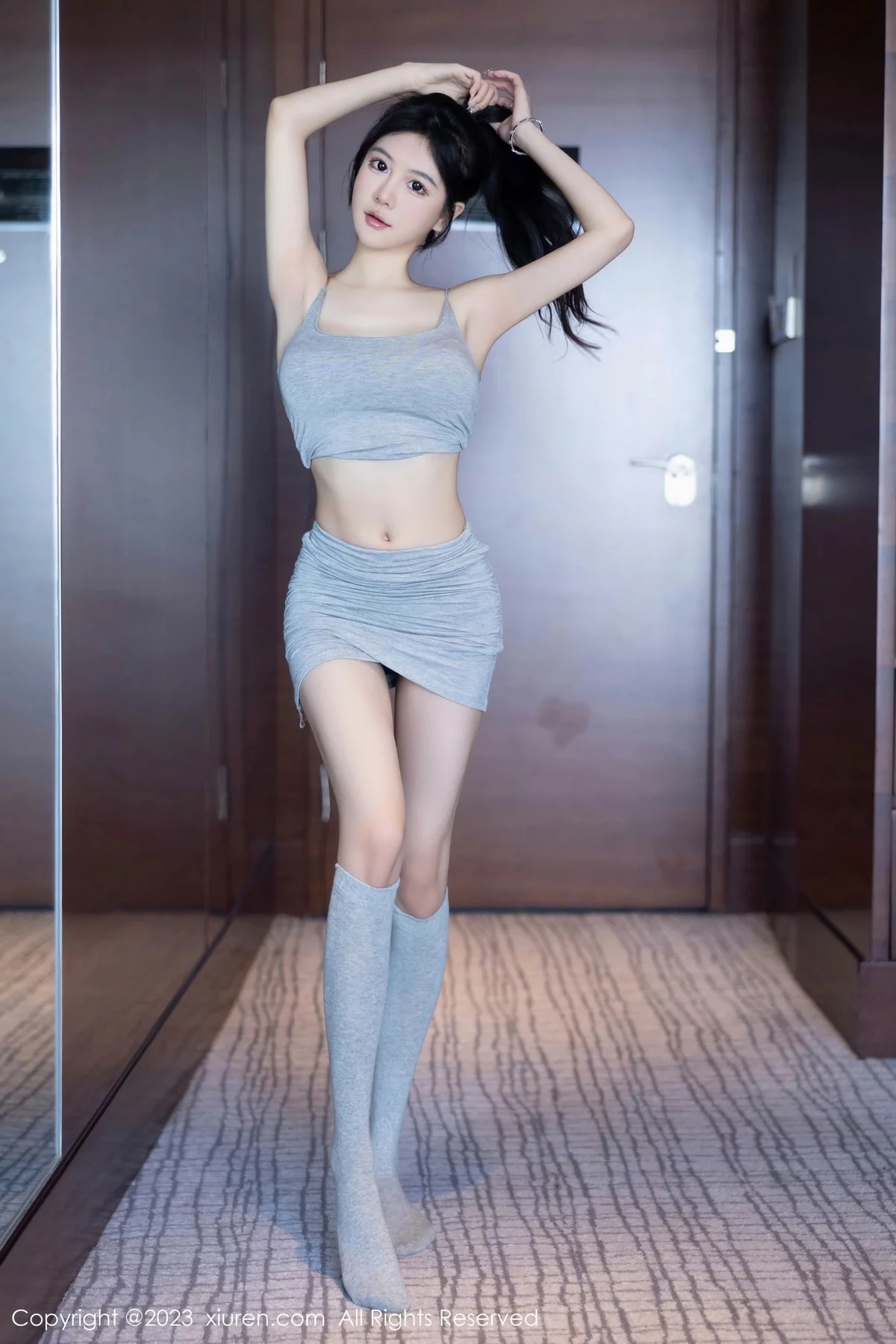XiuRen第7258期_模特合集女神幼幼双人性感紧身瑜伽运动装秀完美身材诱惑写真114P