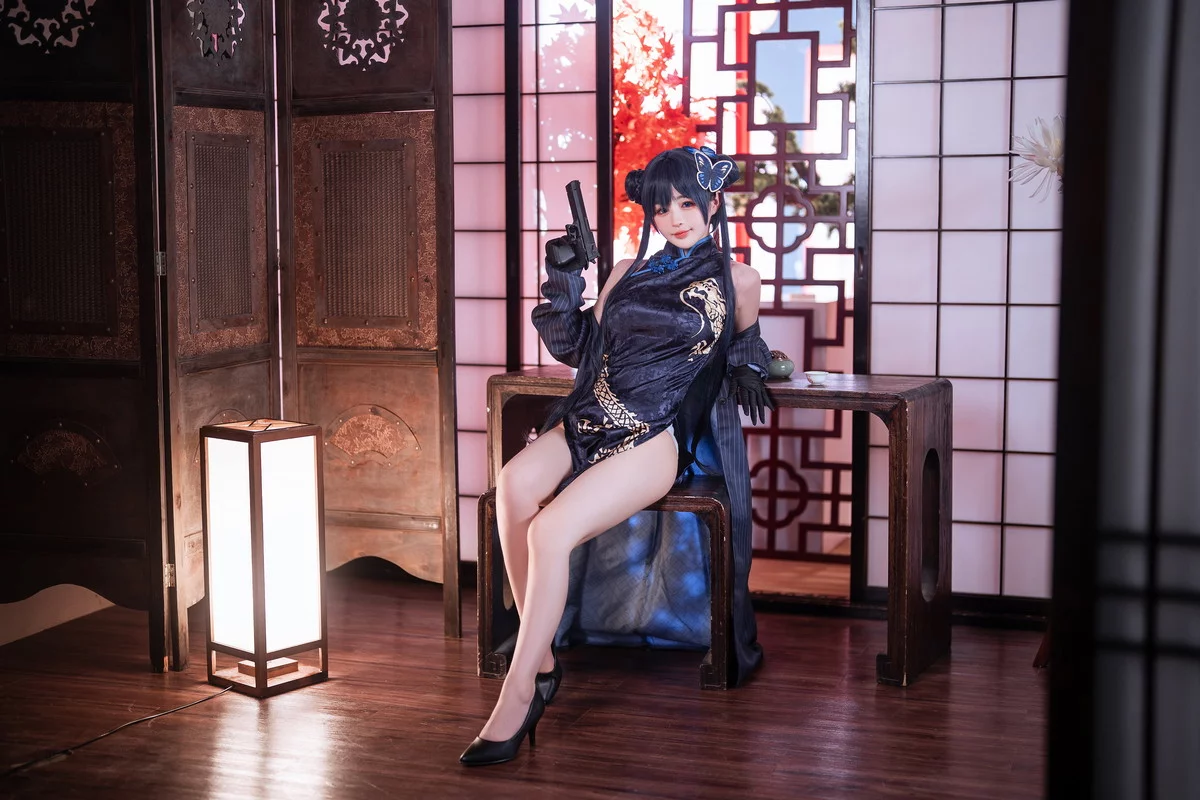 网络美女桜井宁宁失眠冲剂妃咲主题性感黑色高开旗袍秀翘臀美腿迷人诱惑写真40P