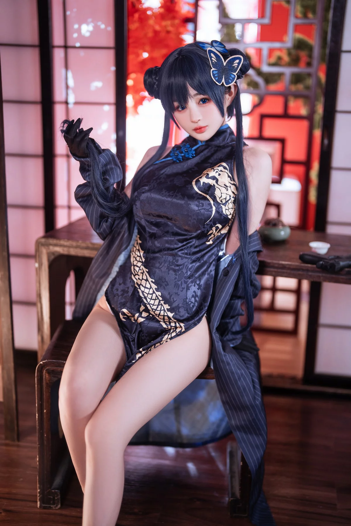 网络美女桜井宁宁失眠冲剂妃咲主题性感黑色高开旗袍秀翘臀美腿迷人诱惑写真40P