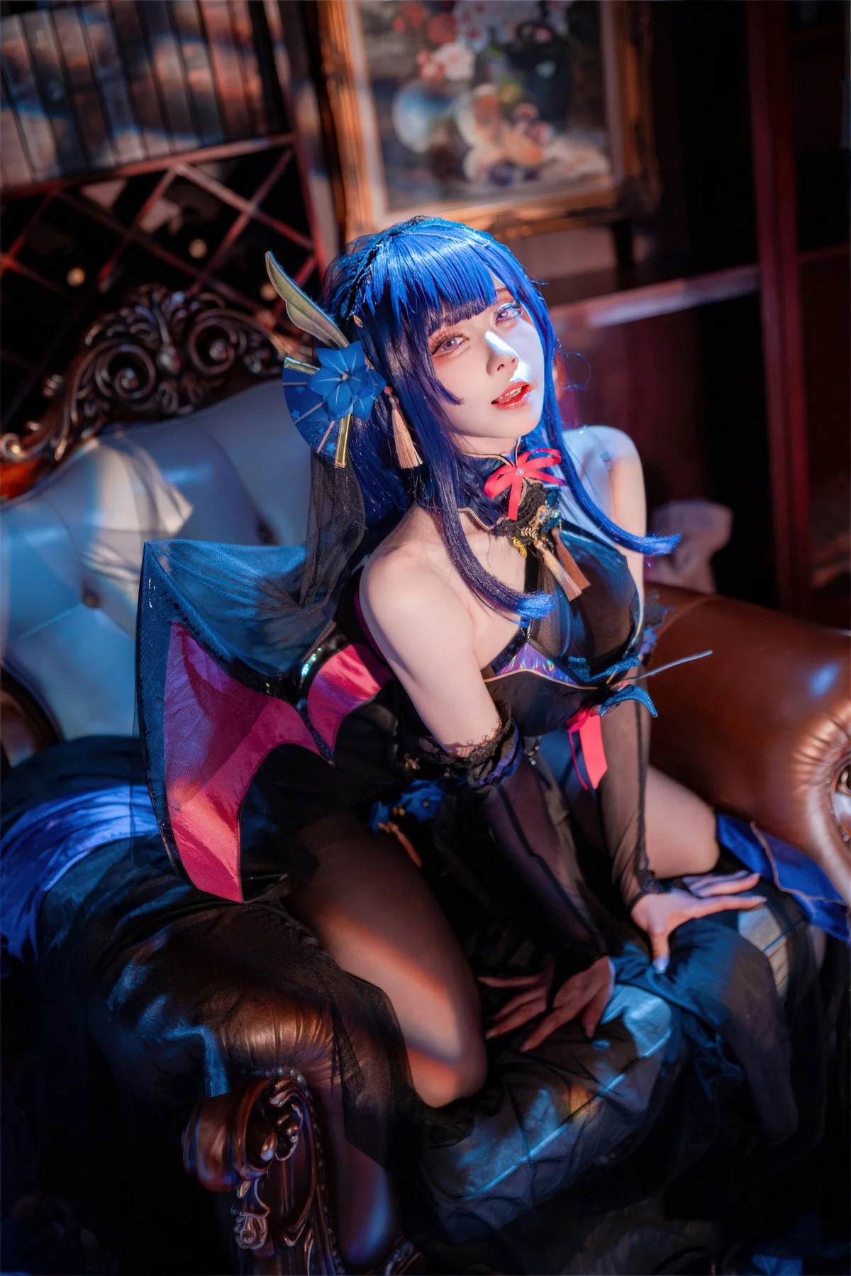 动漫博主安食Ajiki雷电将军魅魔主题性感黑色礼服配超薄黑丝秀美腿诱惑写真35P