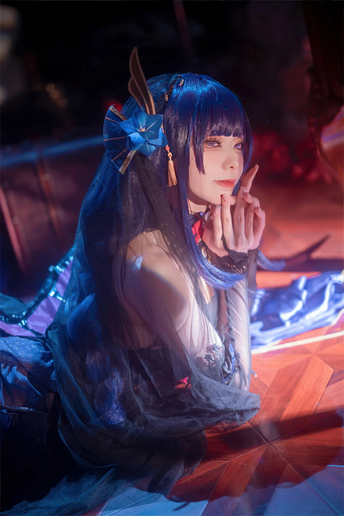 动漫博主安食Ajiki雷电将军魅魔主题性感黑色礼服配超薄黑丝秀美腿诱惑写真35P