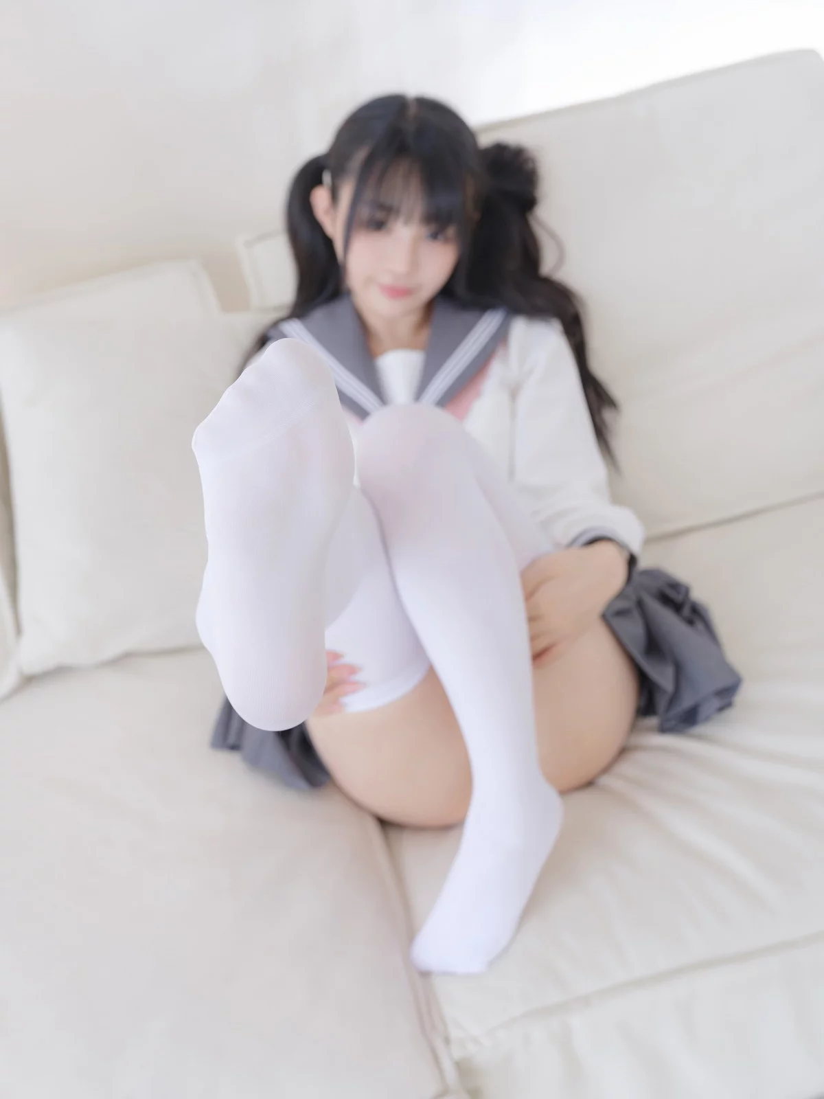 网络美女桜井宁宁白丝JK主题性感JK制服半脱露白丝袜秀翘臀美腿迷人诱惑写真85P