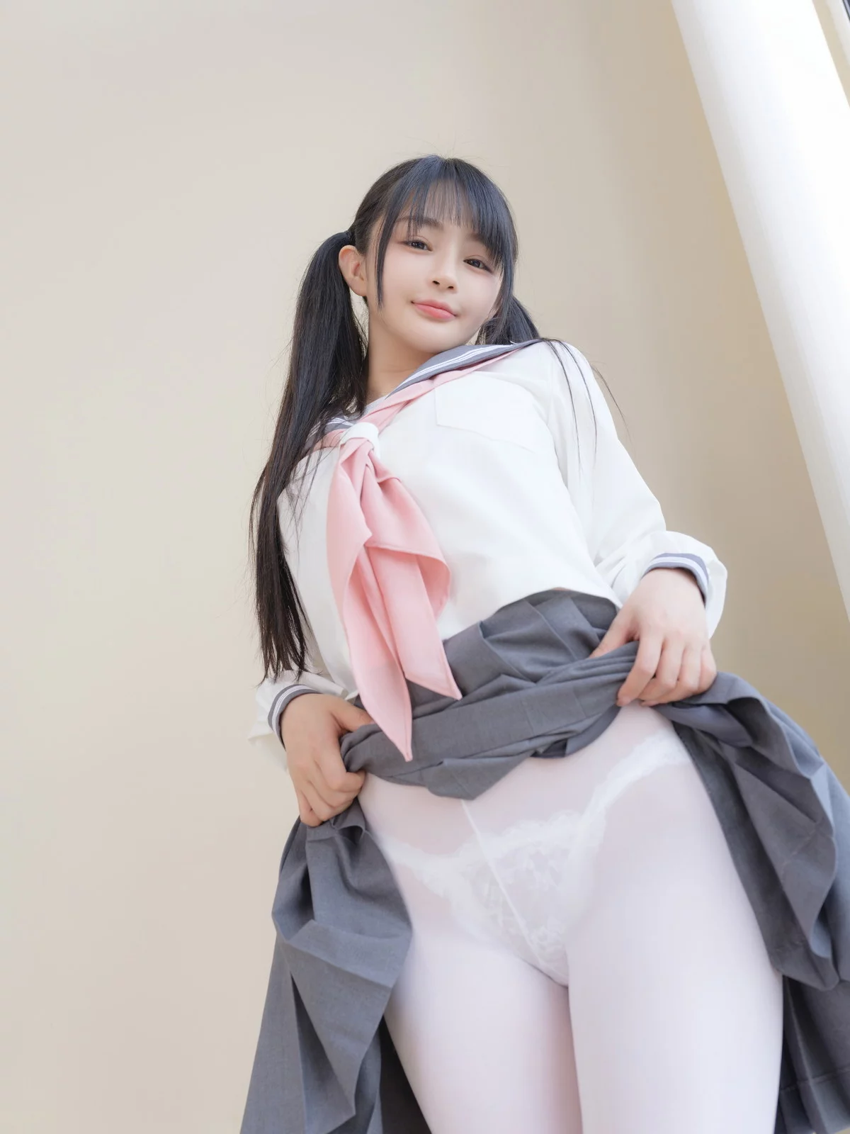网络美女桜井宁宁白丝JK主题性感JK制服半脱露白丝袜秀翘臀美腿迷人诱惑写真85P