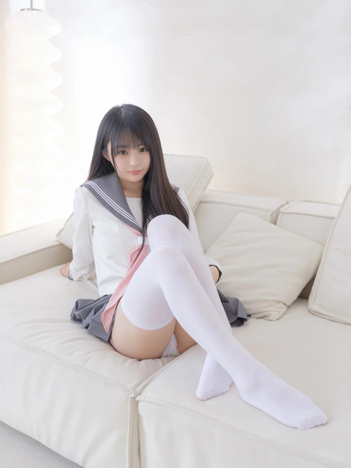 网络美女桜井宁宁白丝JK主题性感JK制服半脱露白丝袜秀翘臀美腿迷人诱惑写真85P