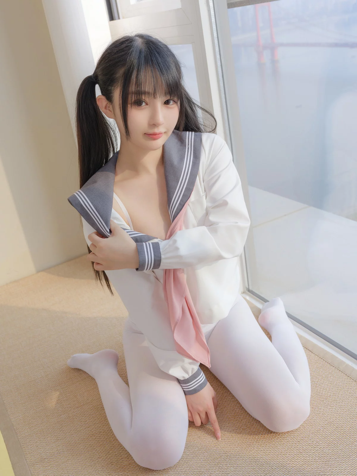 网络美女桜井宁宁白丝JK主题性感JK制服半脱露白丝袜秀翘臀美腿迷人诱惑写真85P